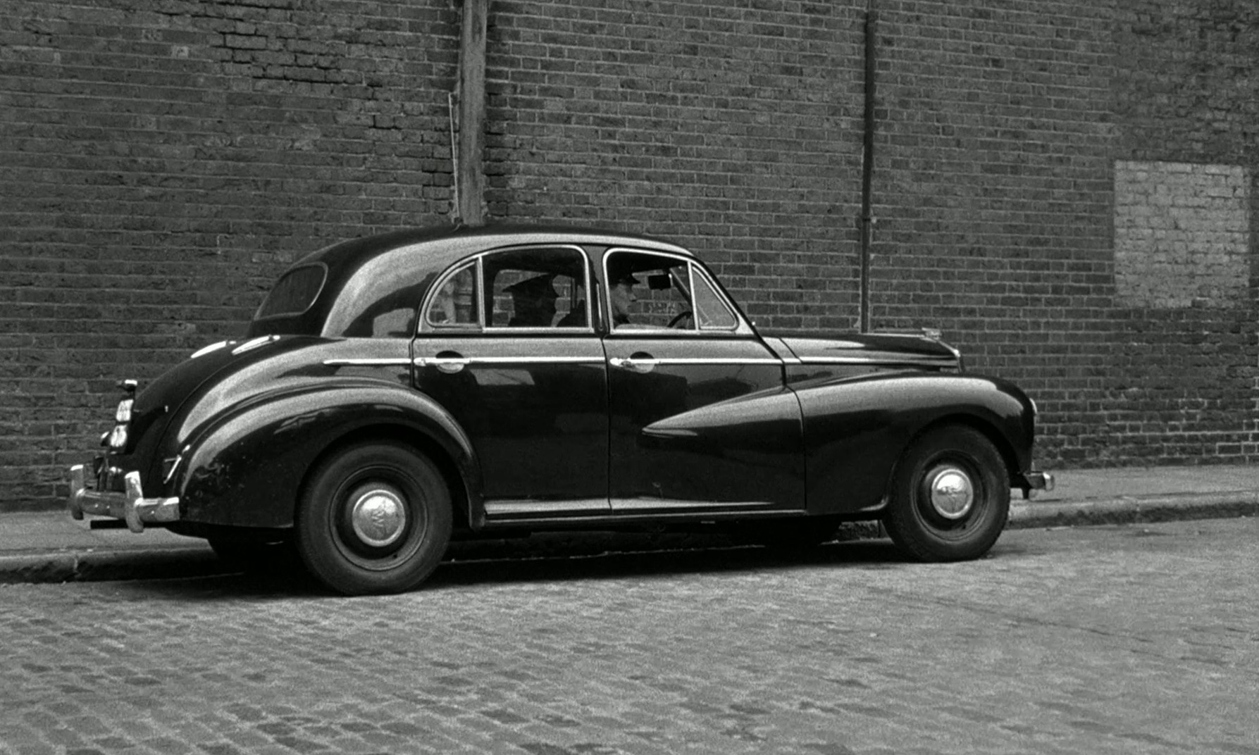 Spin a Dark Web (1956) —  shot,  lighting