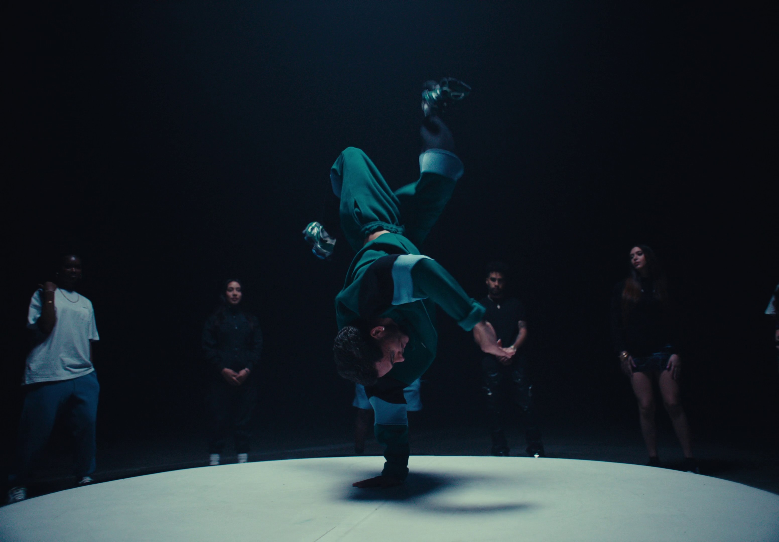 SNIPES Q1 2024 (2024) —  shot,  lighting