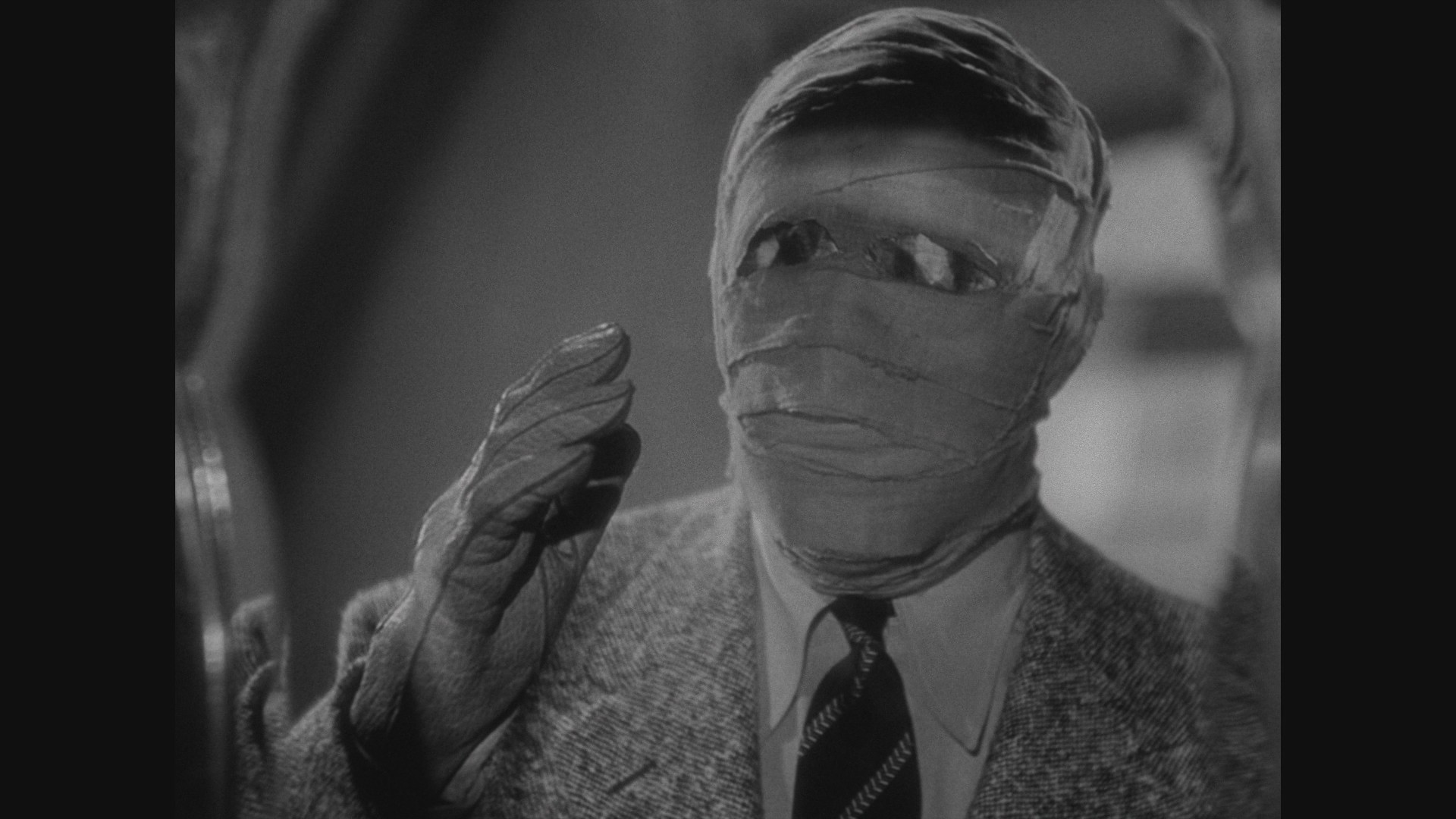 The Invisible Man Returns (1940) —  shot,  lighting