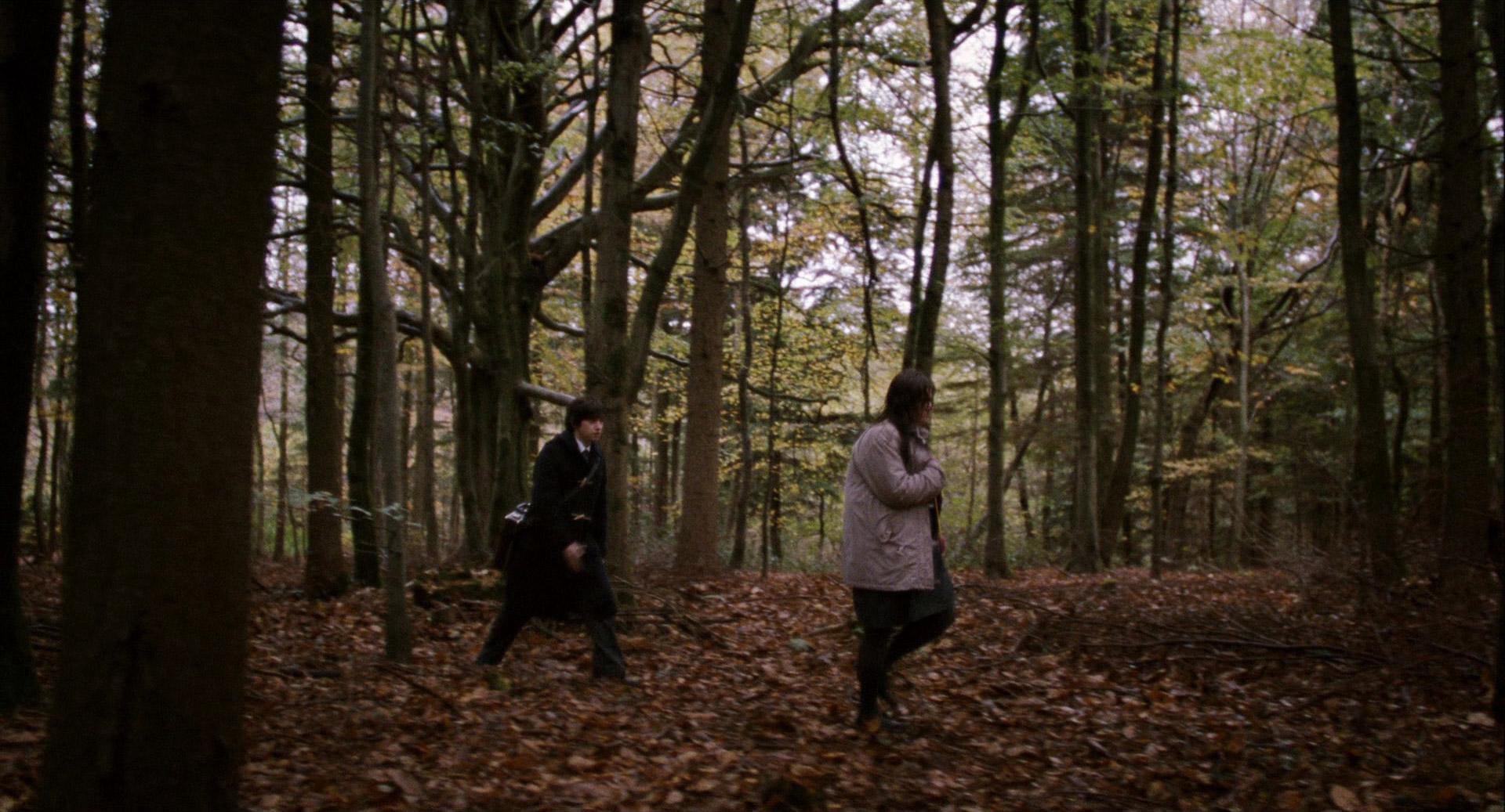 Submarine (2010) —  shot,  lighting