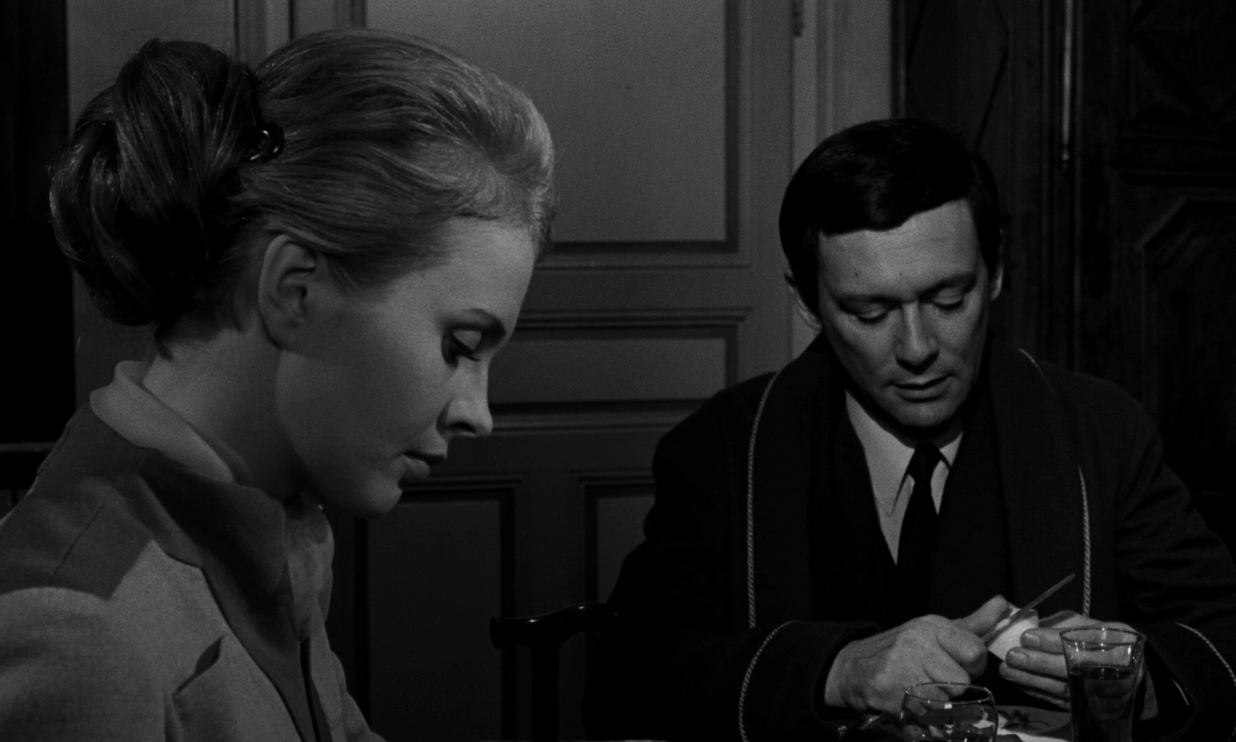 La ligne de démarcation (1966) —  shot,  lighting