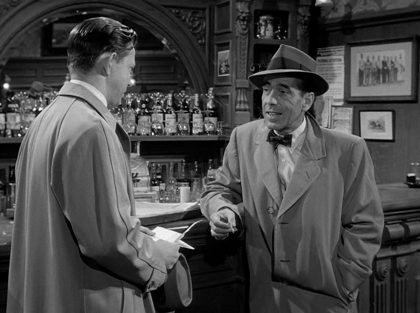 Deadline (1952) —  shot,  lighting