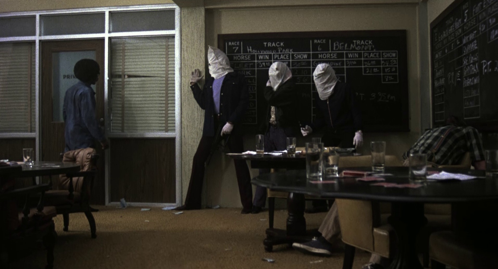 Black Gunn (1972) —  shot,  lighting