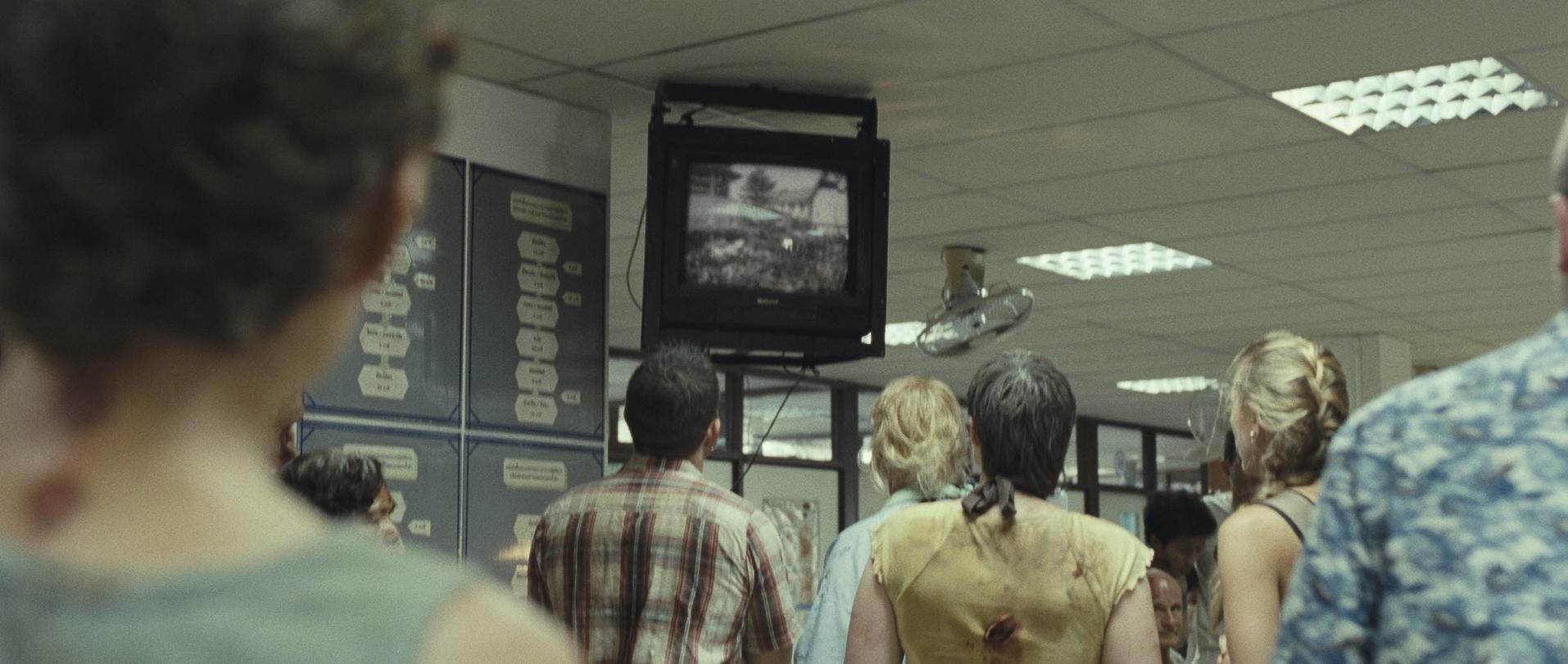 The Impossible (2012) —  shot,  lighting