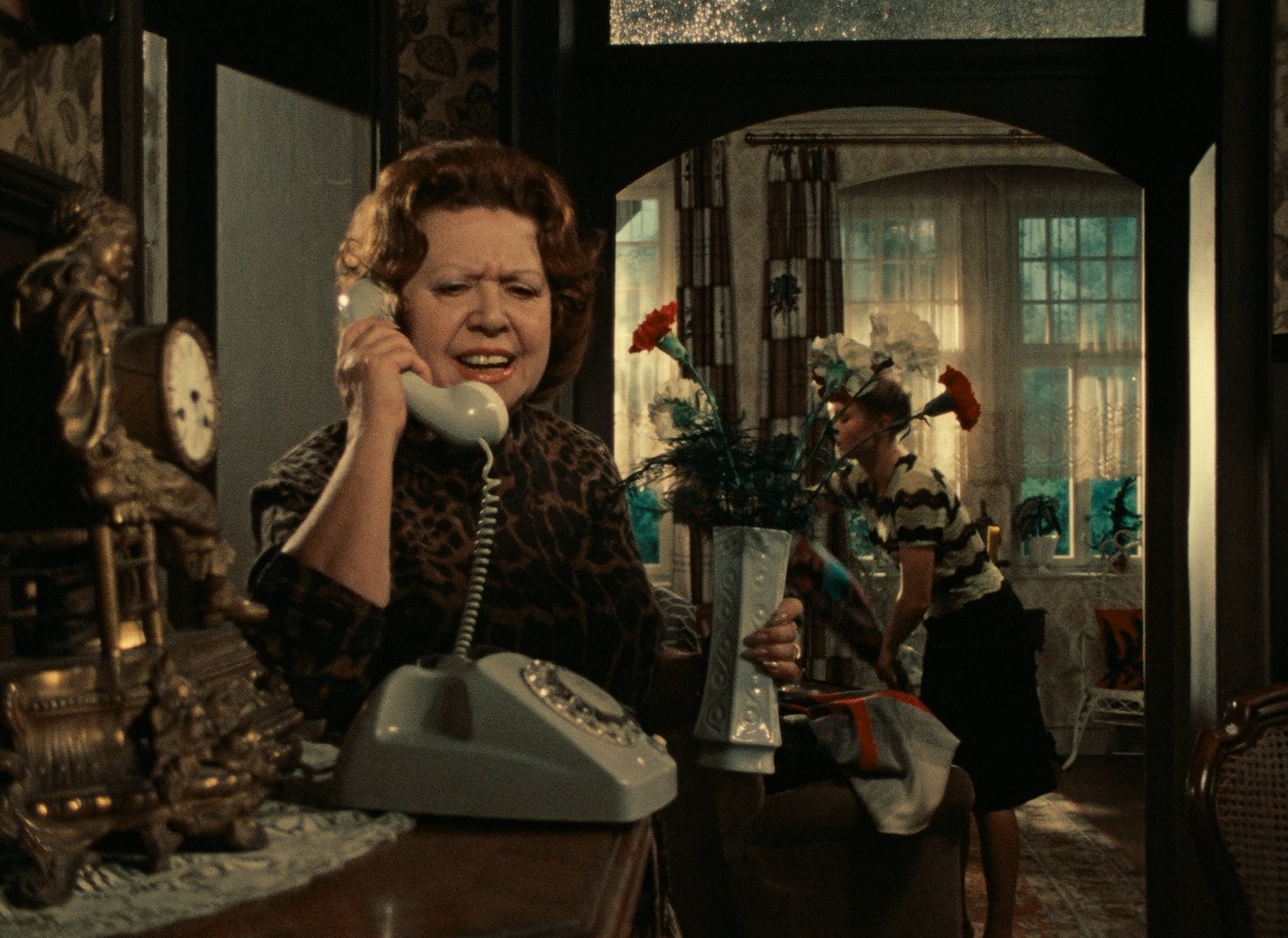 Eight Hours Don't Make a Day (1972) —  shot,  lighting