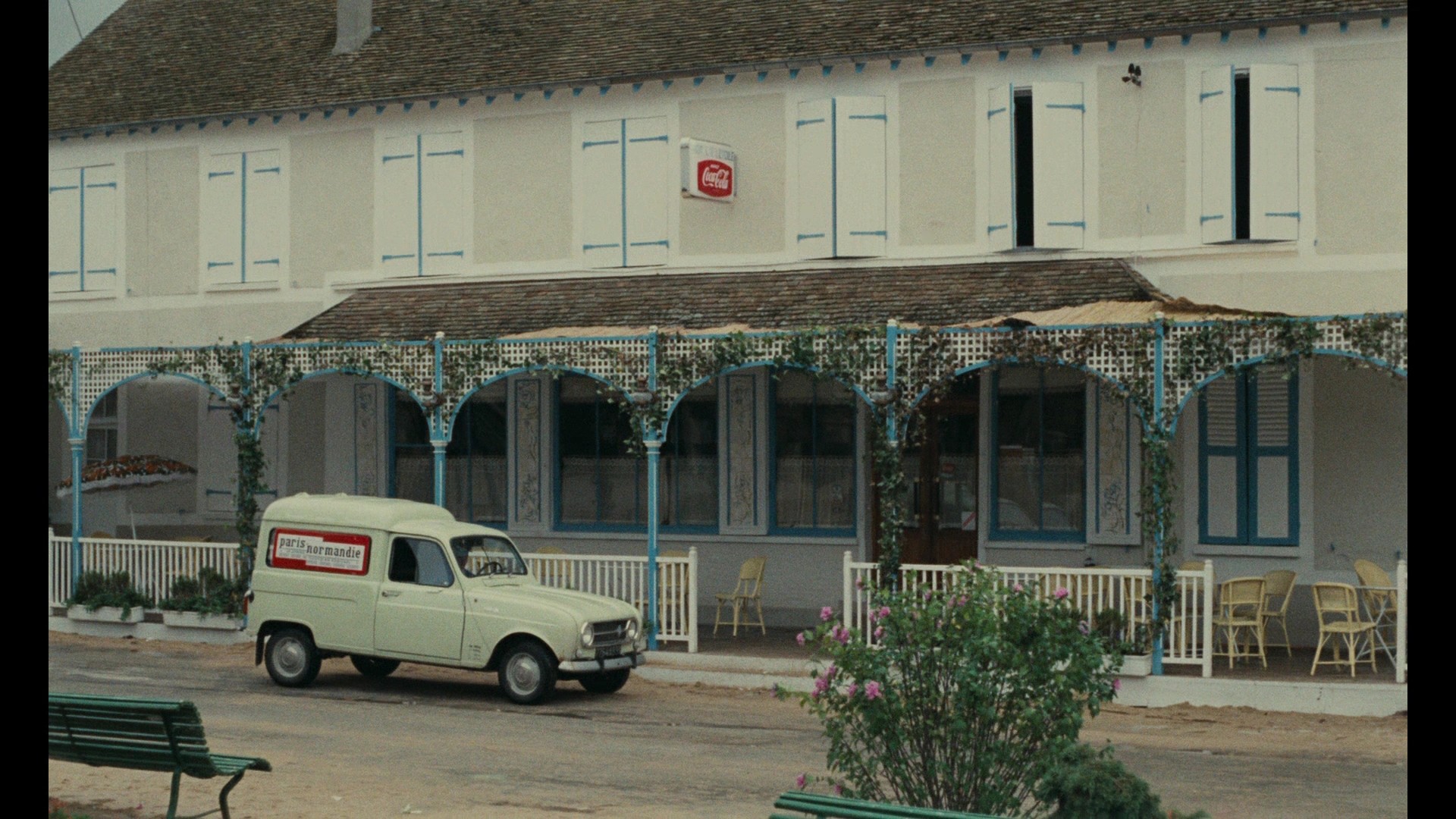 Give Her the Moon (1970) —  shot,  lighting