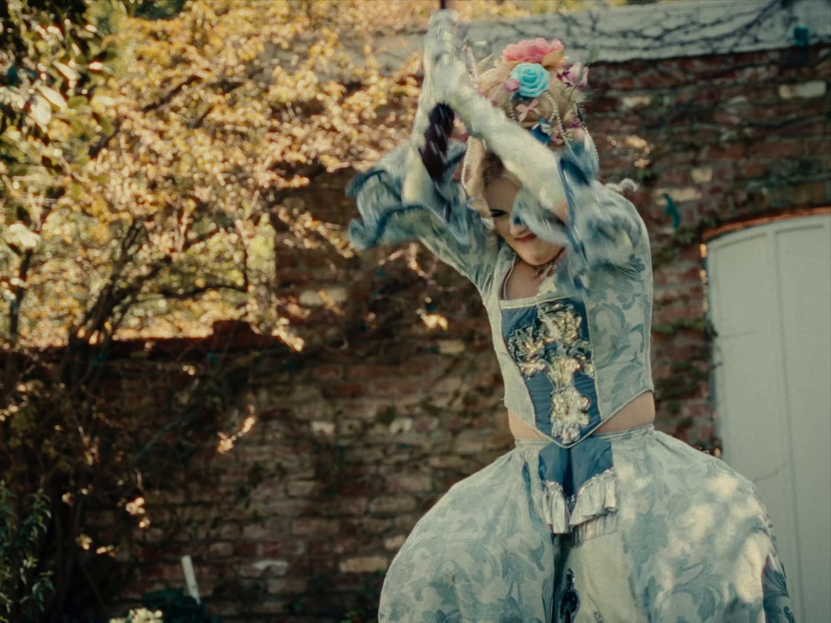 DO YOU LIKE ME? (2024) —  shot,  lighting