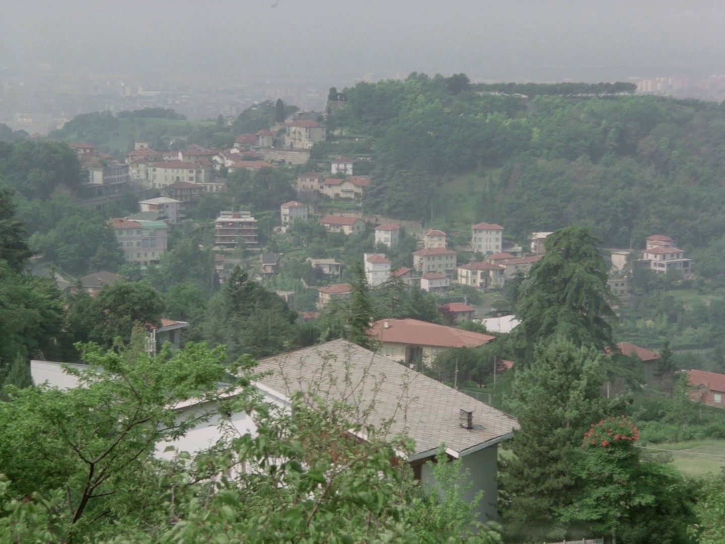 The Sunday Woman (1976) —  shot,  lighting