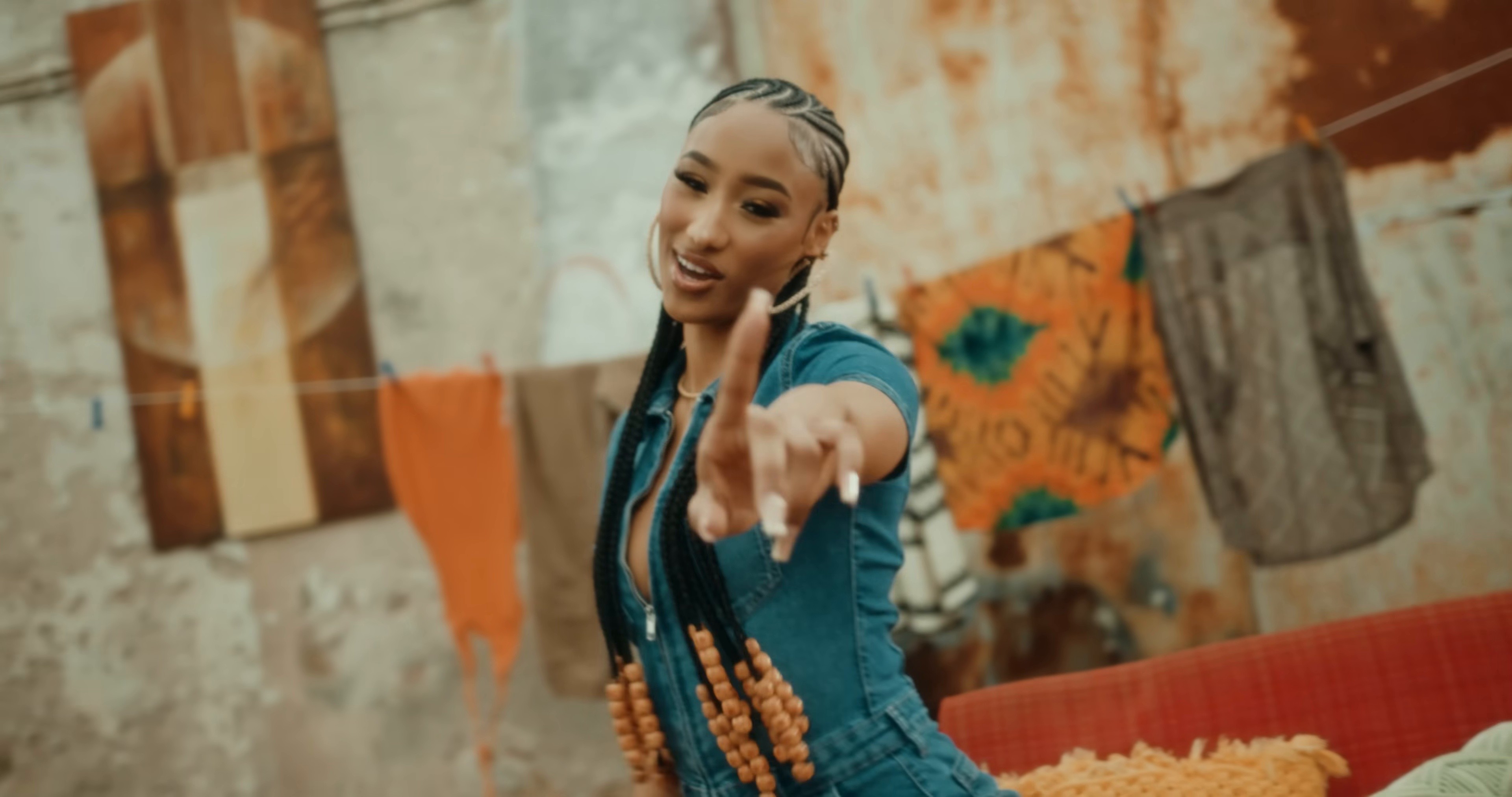 Só Benção (2024) —  shot,  lighting