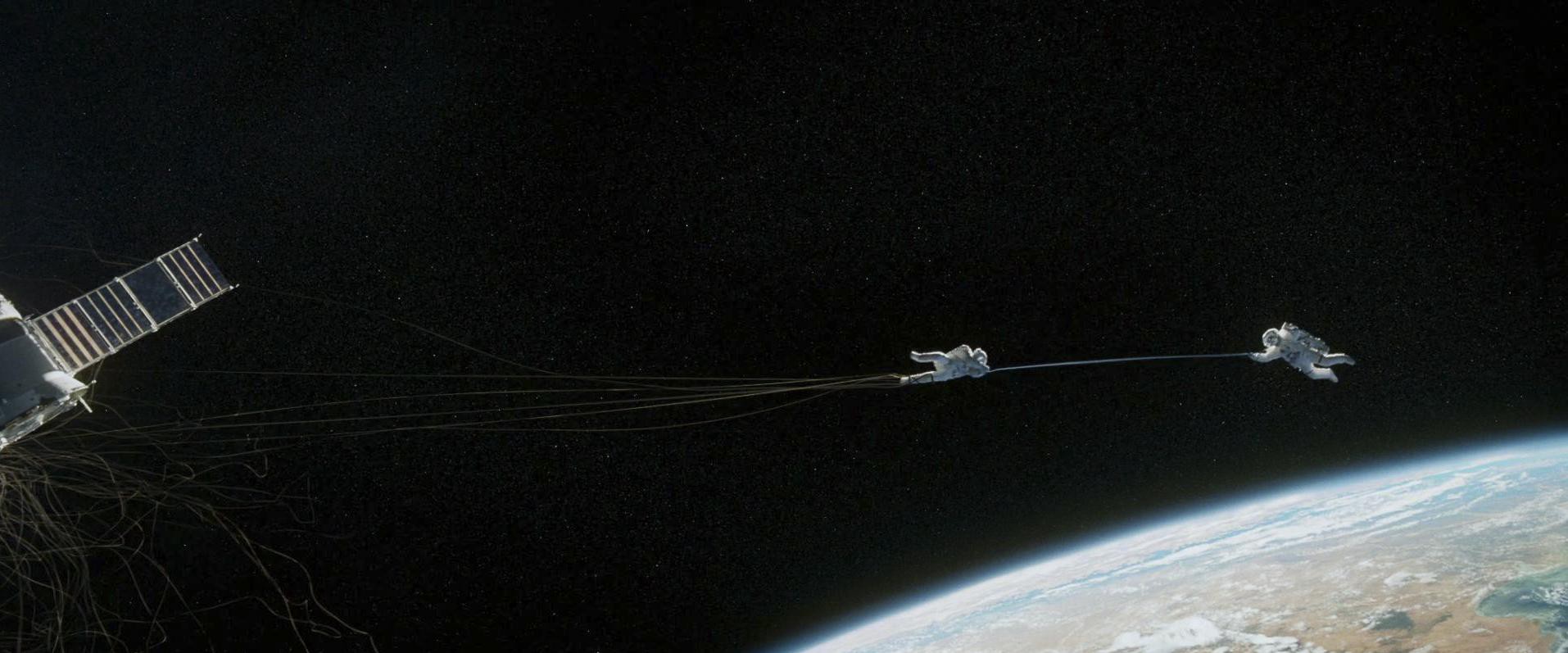 Gravity (2013) —  shot,  lighting