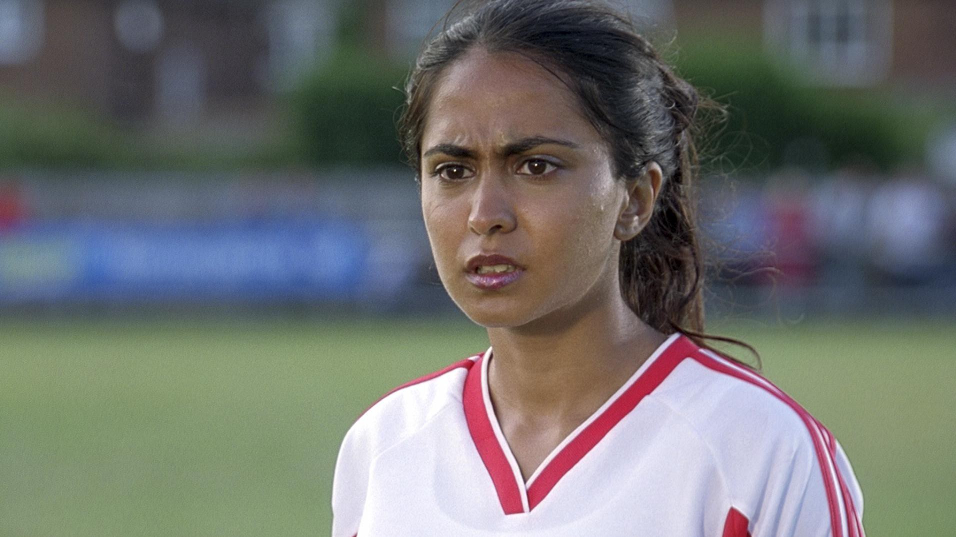 Bend It Like Beckham (2002) —  shot,  lighting