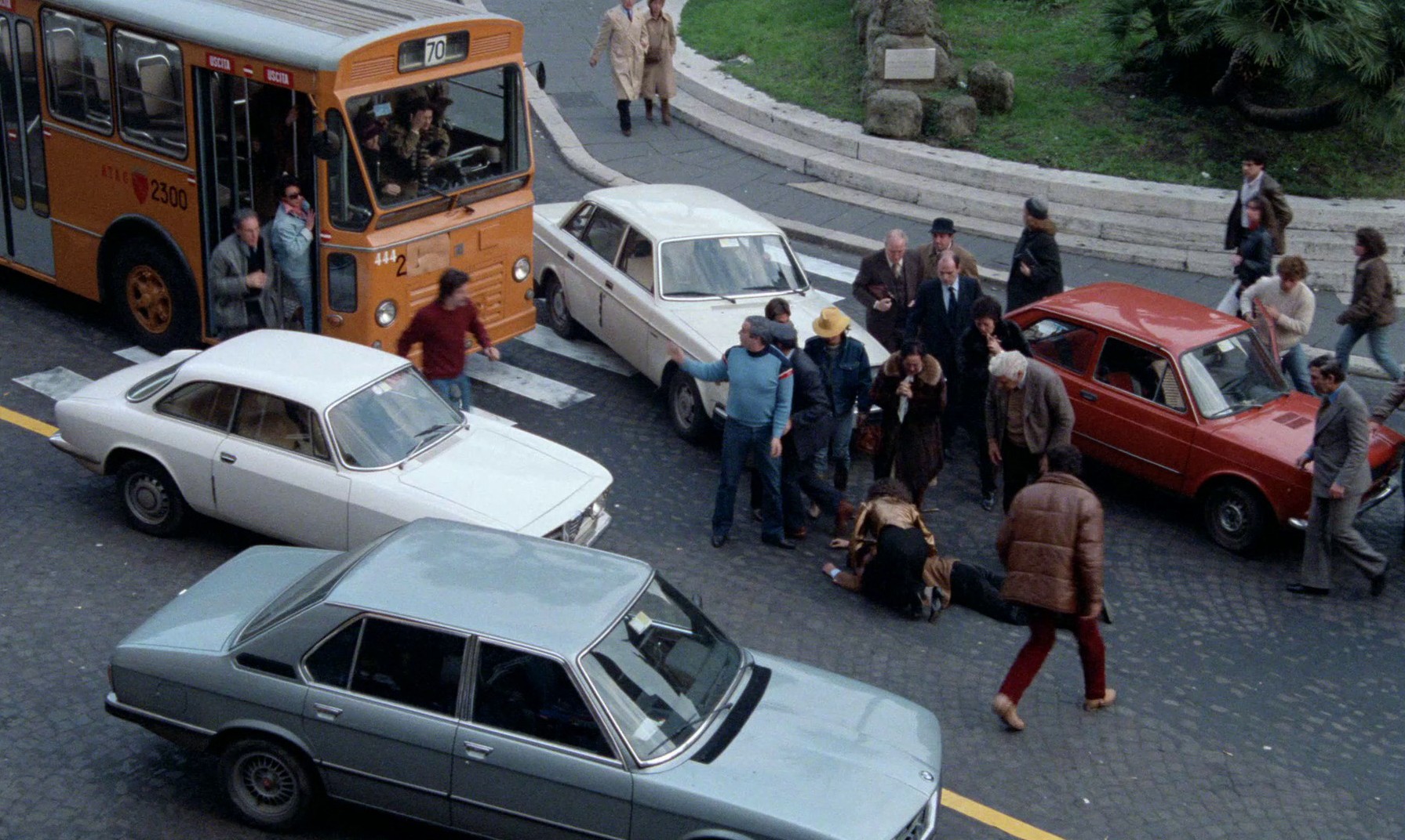 Deadly Circuit (1983) —  shot,  lighting