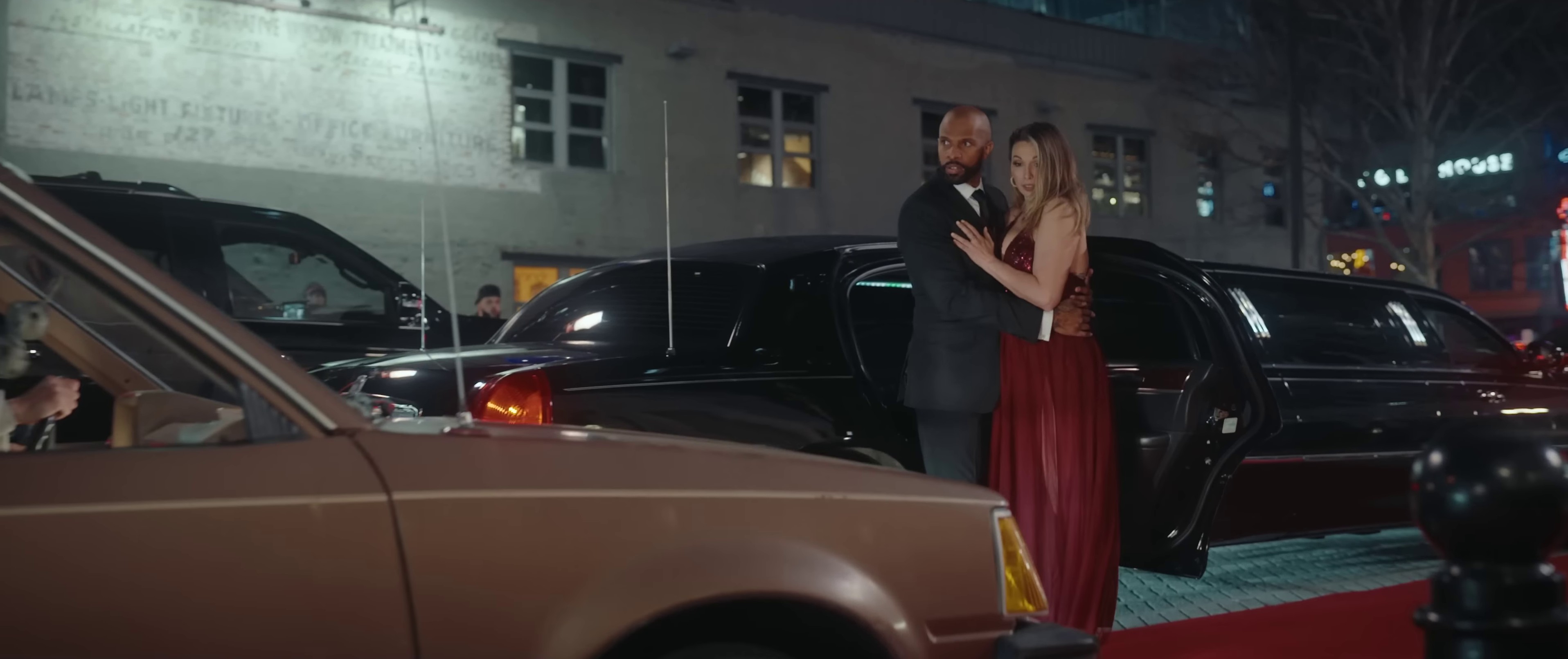 Motto (2023) —  shot,  lighting