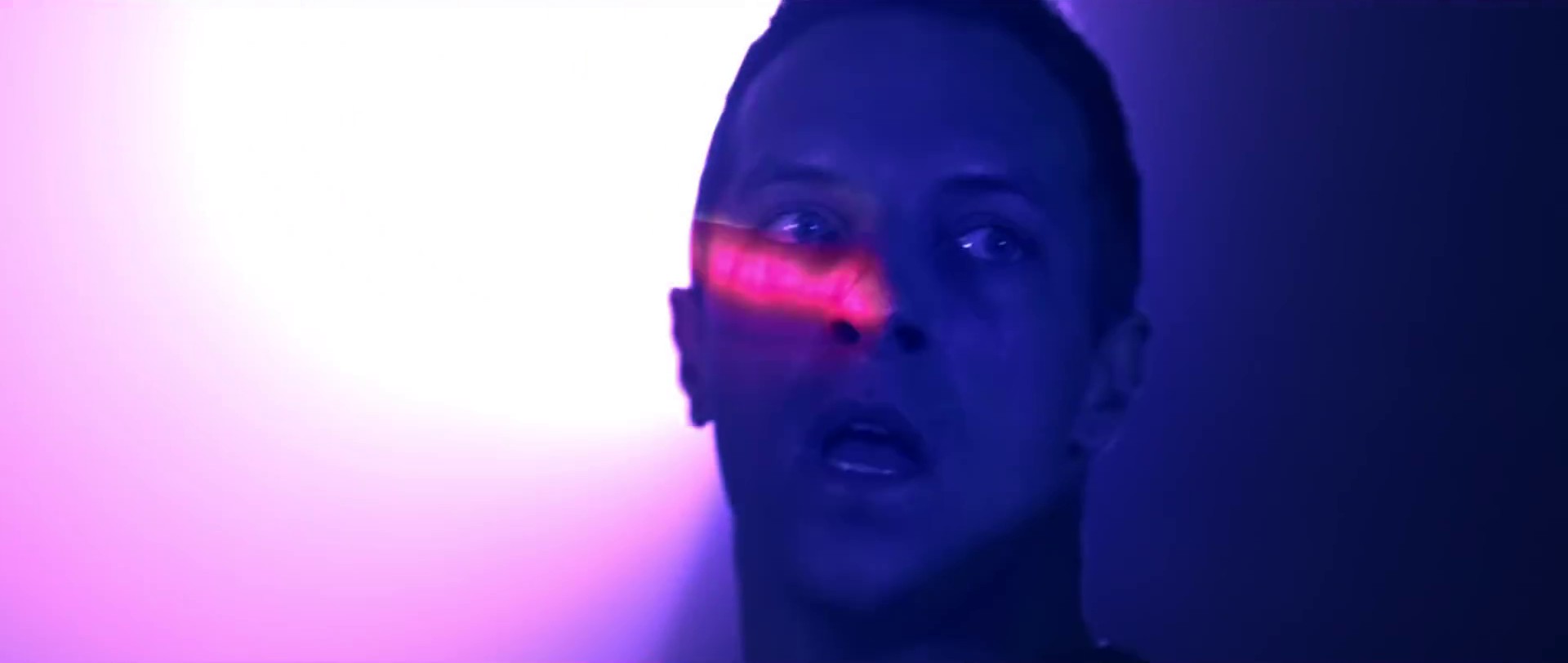 Charlie Brown (2012) —  shot,  lighting