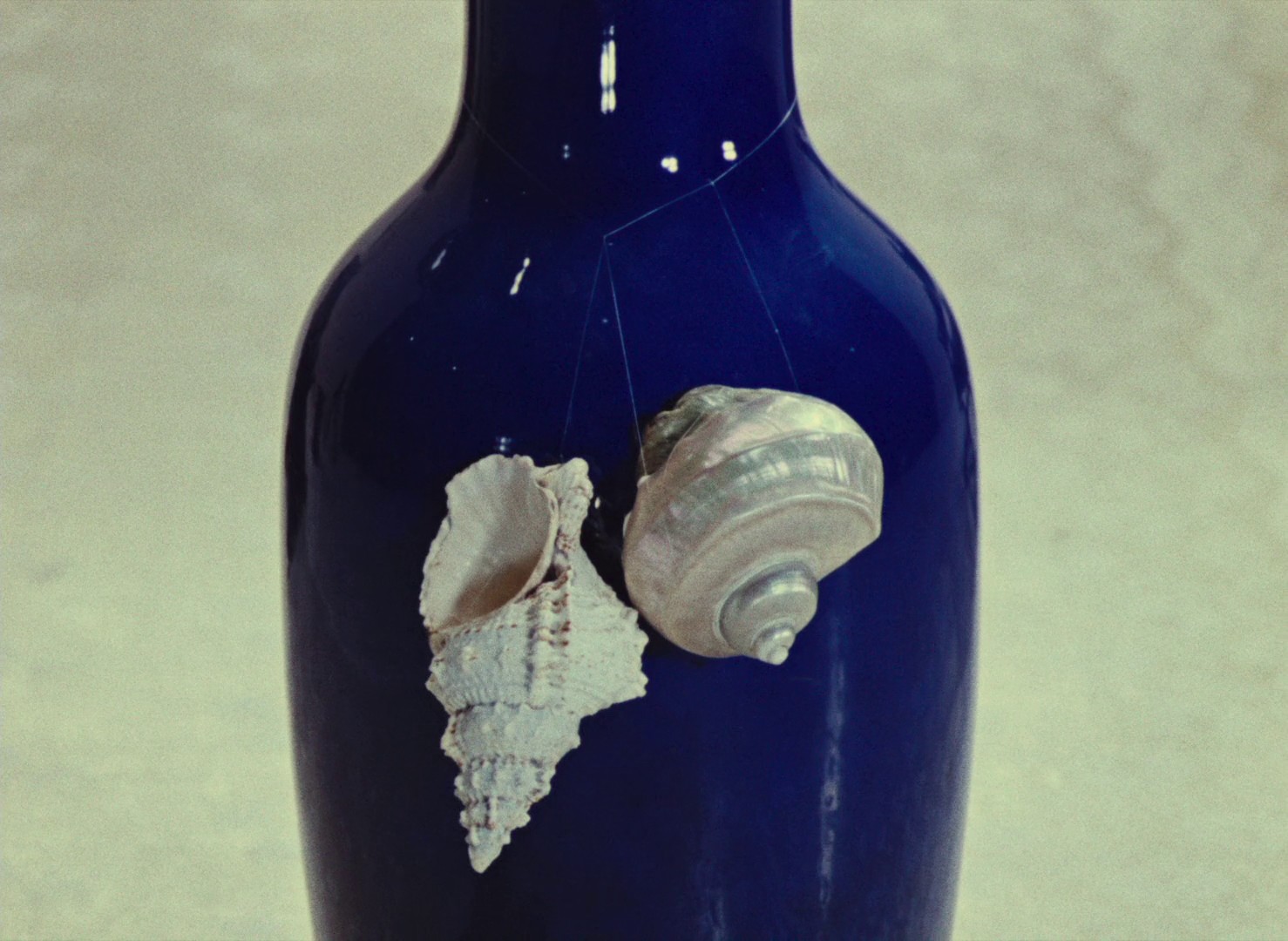 The Color of Pomegranates (1970) —  shot,  lighting