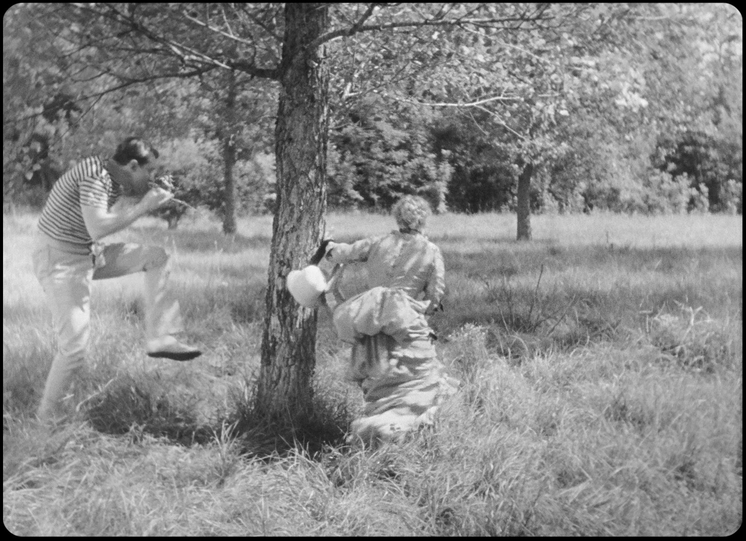 A Day in the Country (1946) —  shot,  lighting