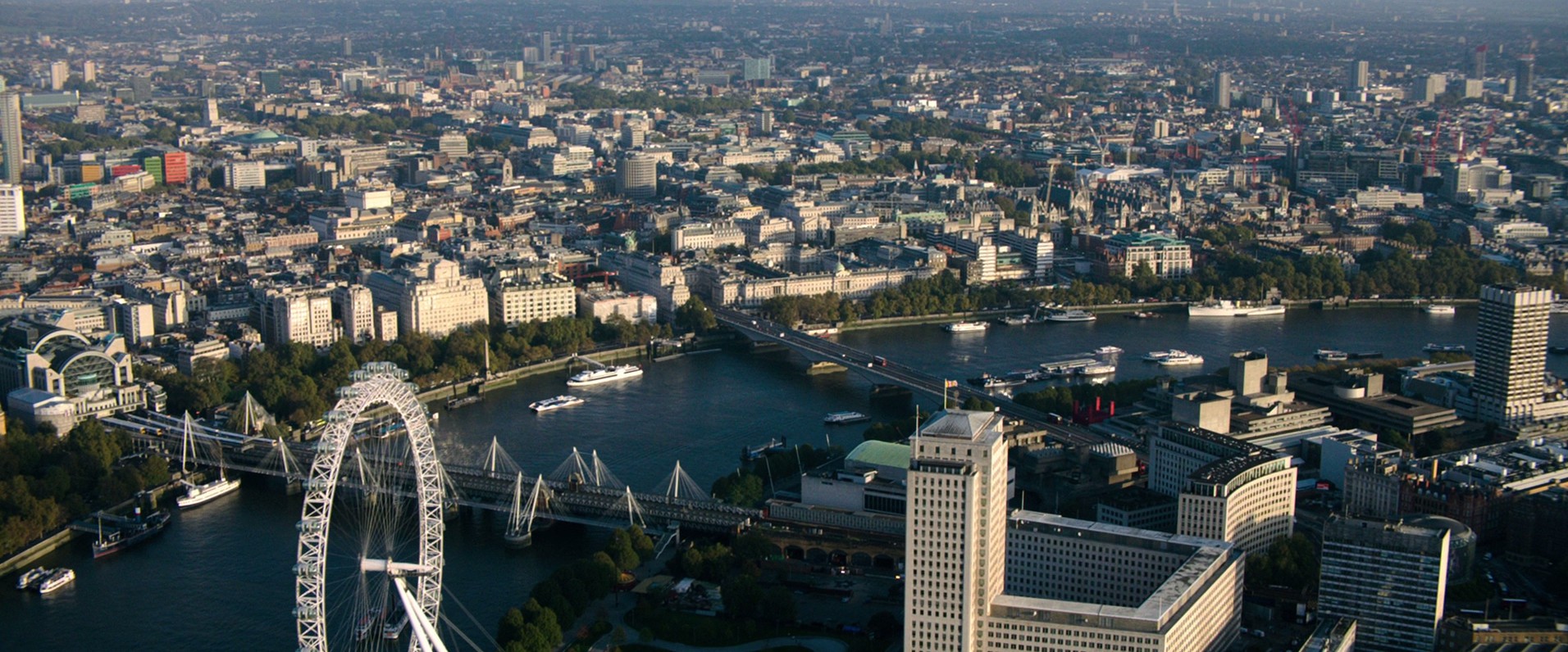 The Brothers Grimsby (2016) —  shot,  lighting