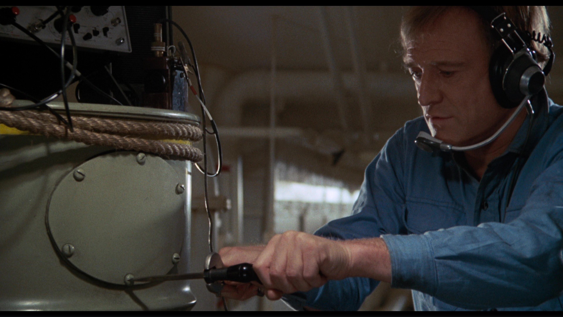 Juggernaut (1974) —  shot,  lighting