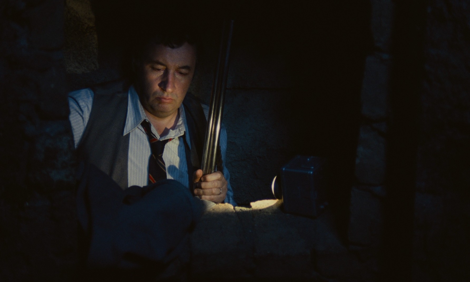 The Old Gun (1975) —  shot,  lighting