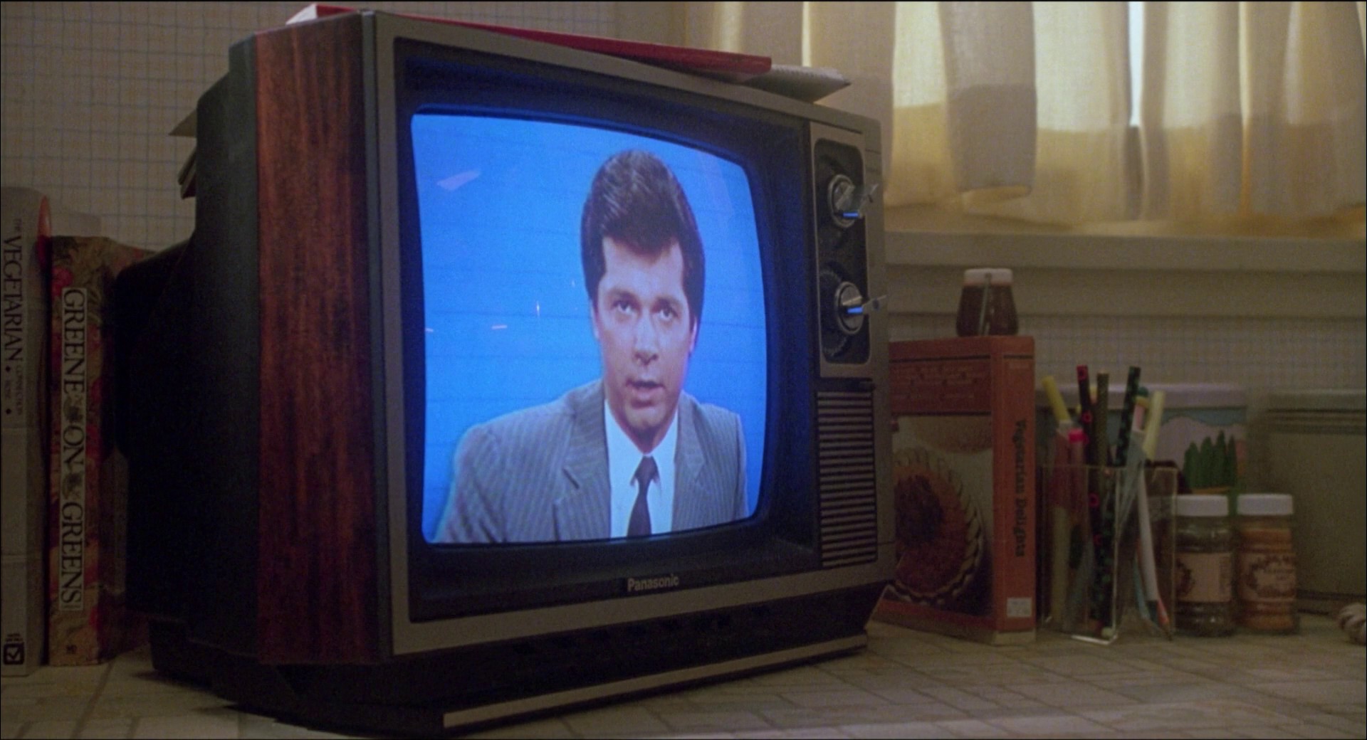 Ruthless People (1986) —  shot,  lighting