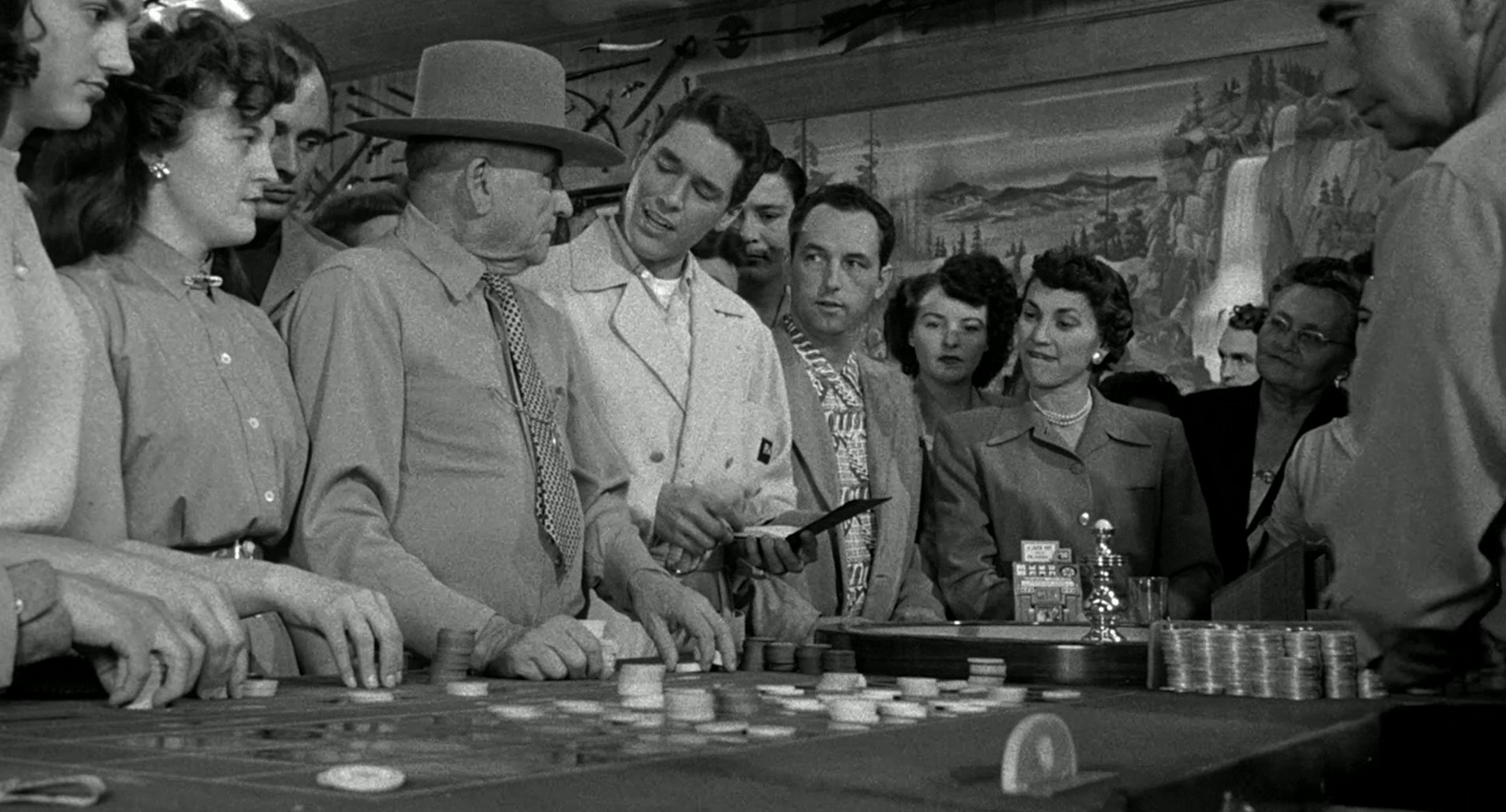 5 Against the House (1955) —  shot,  lighting