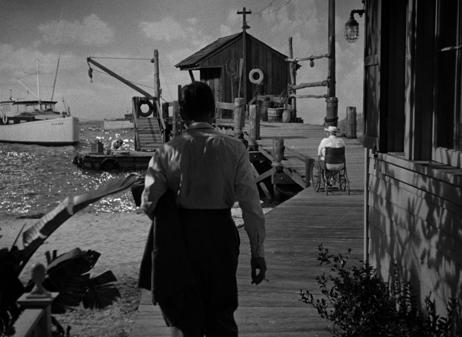 Key Largo (1948) —  shot,  lighting