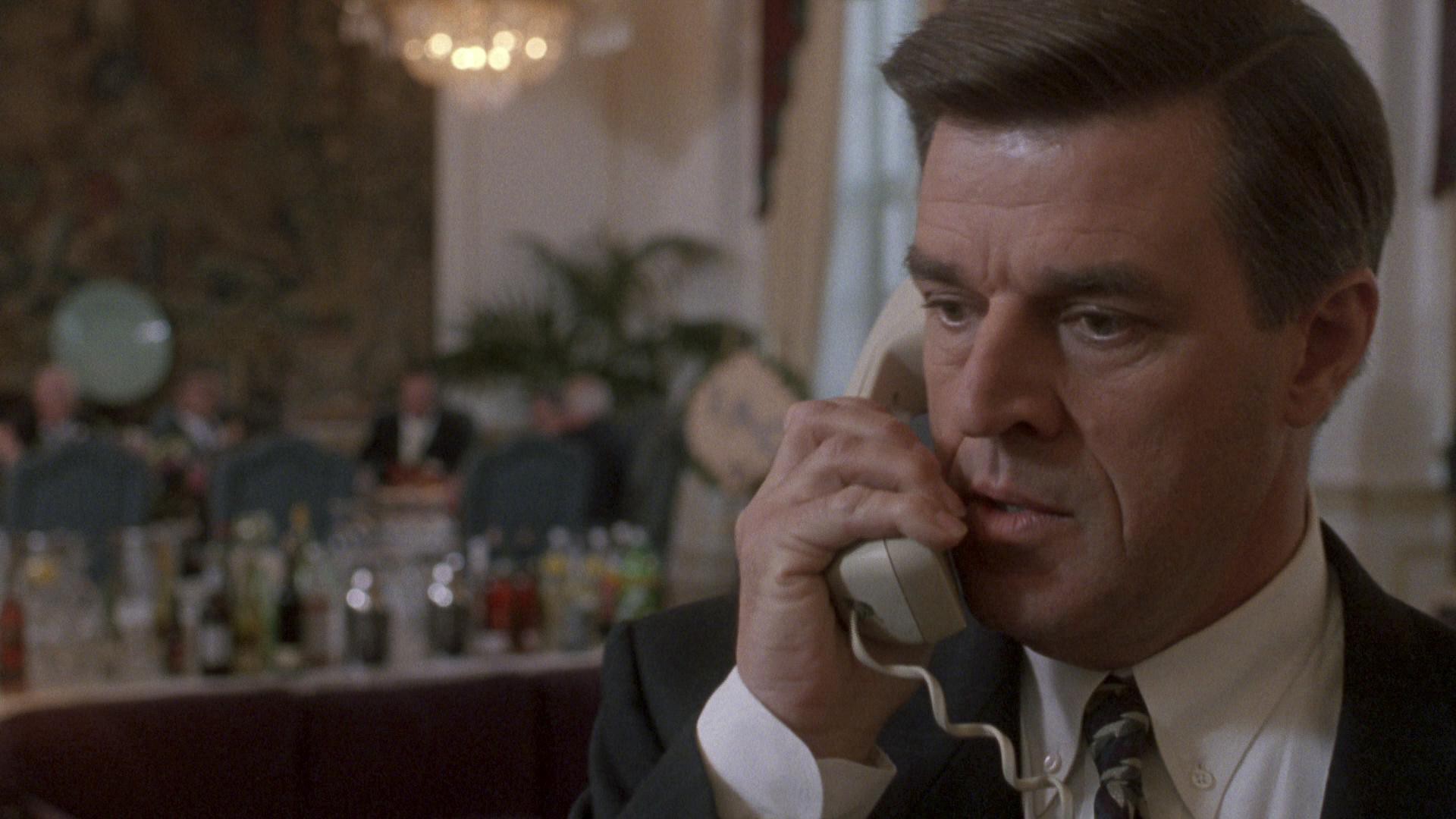 The Fugitive (1993) —  shot,  lighting