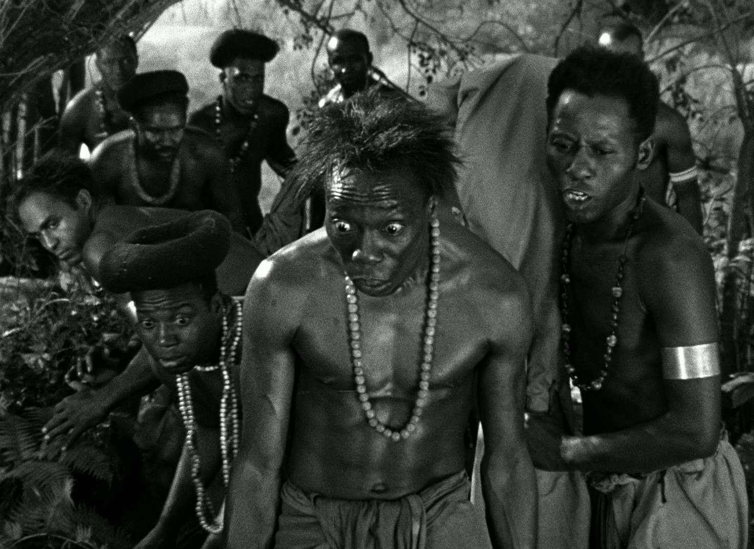 The Phantom Creeps (1939) —  shot,  lighting