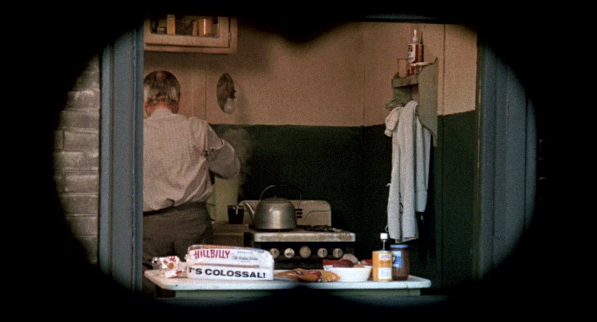 The Mechanic (1972) —  shot,  lighting