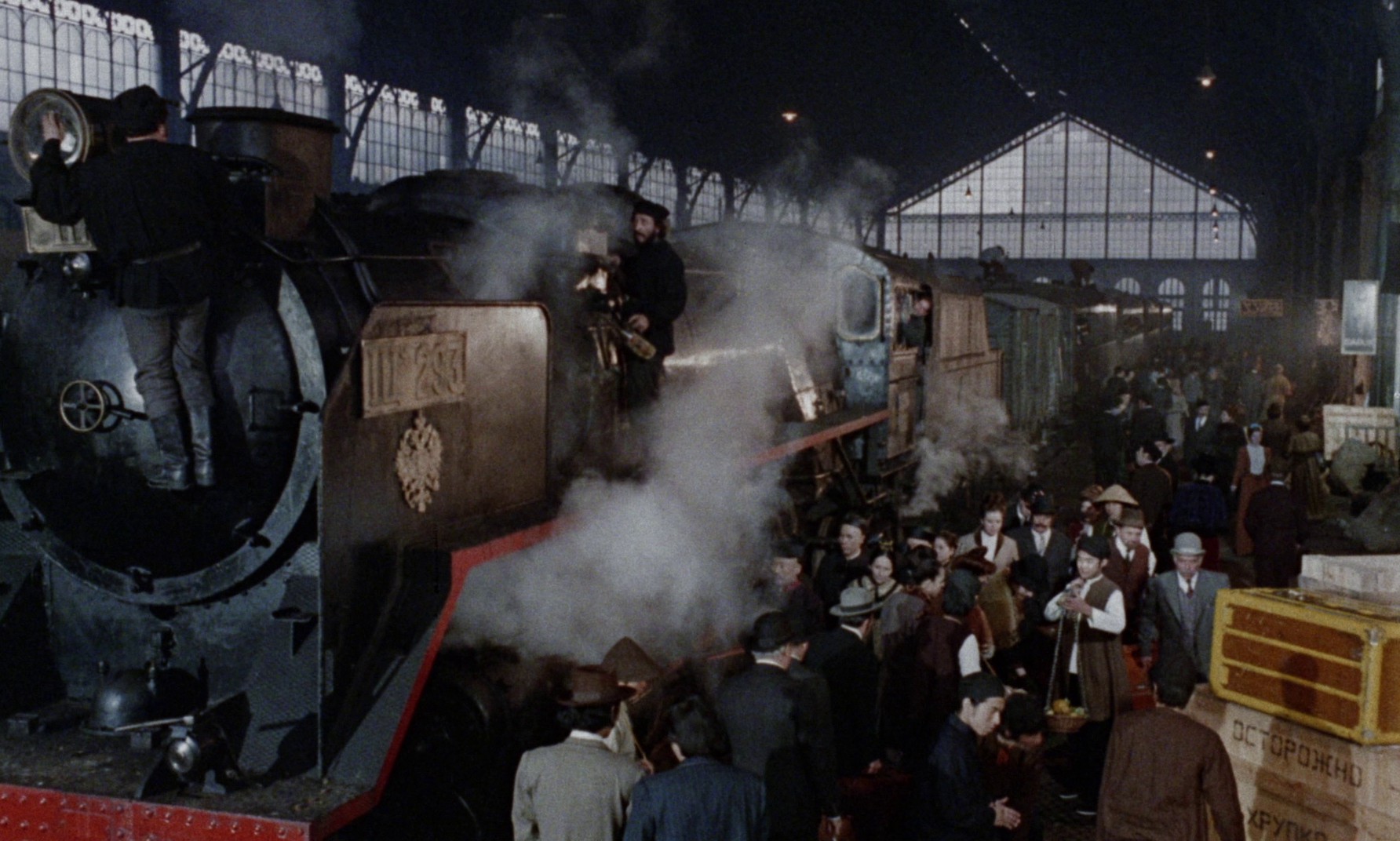Horror Express (1972) —  shot,  lighting