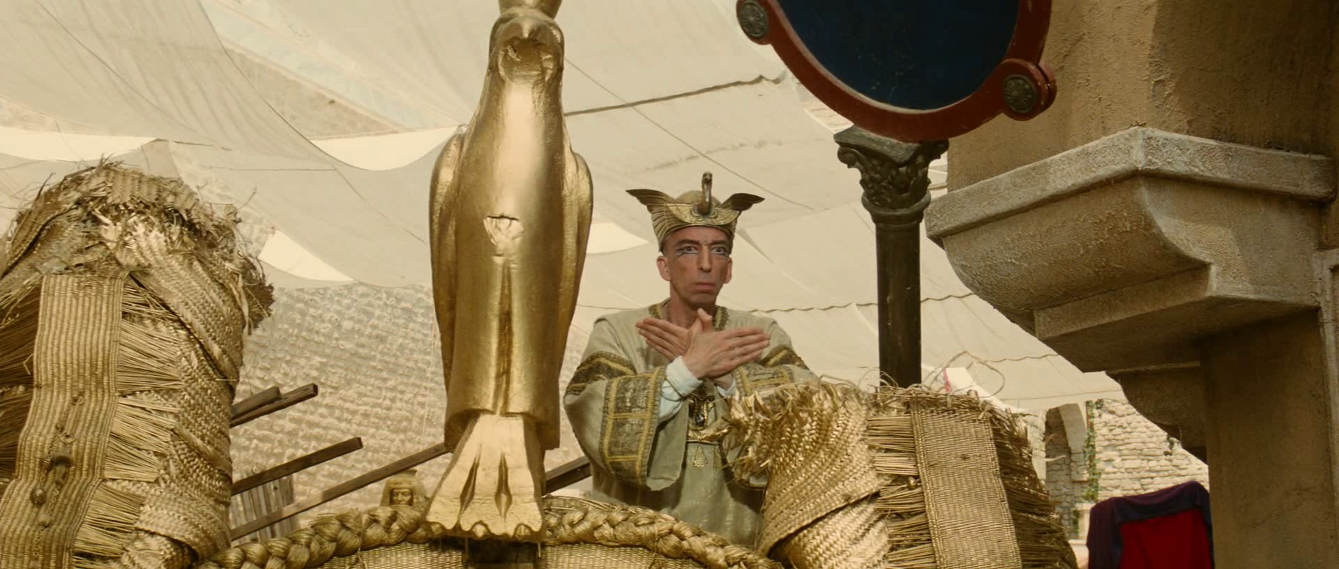 Deux heures moins le quart avant Jésus-Christ (1982) —  shot,  lighting