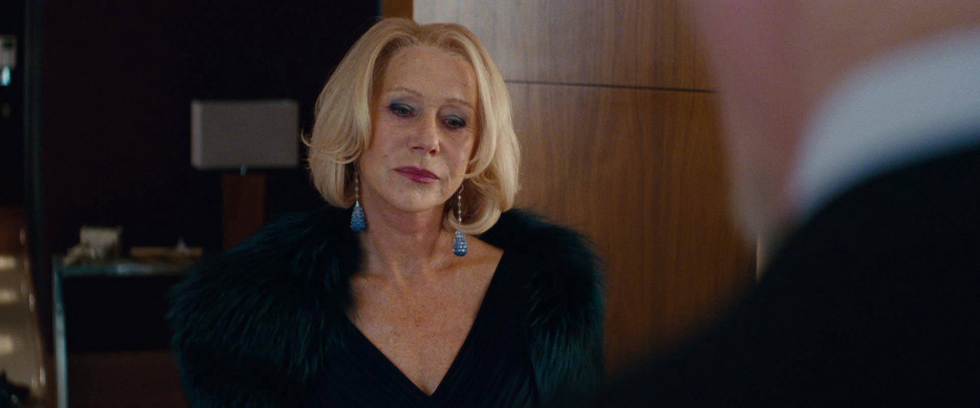 RED 2 (2013) —  shot,  lighting