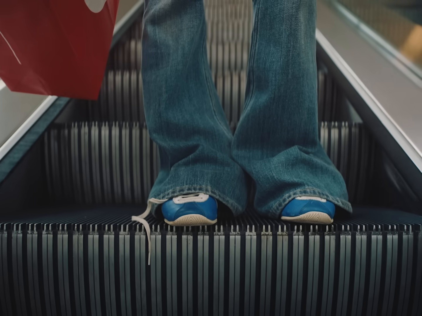 bandaids (2025) —  shot,  lighting