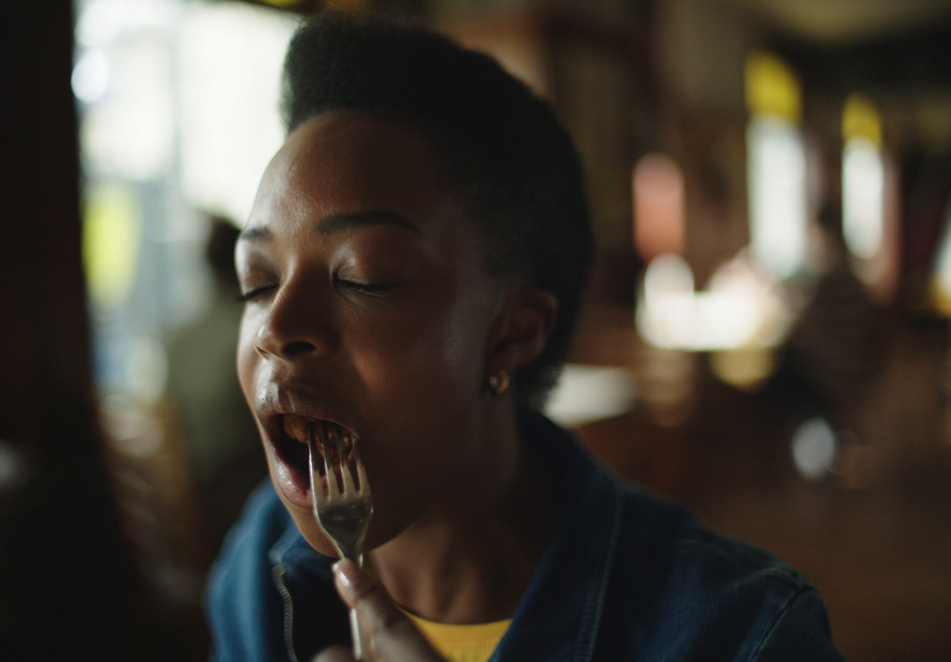 Weight Watchers (commercial) (2022) —  shot,  lighting