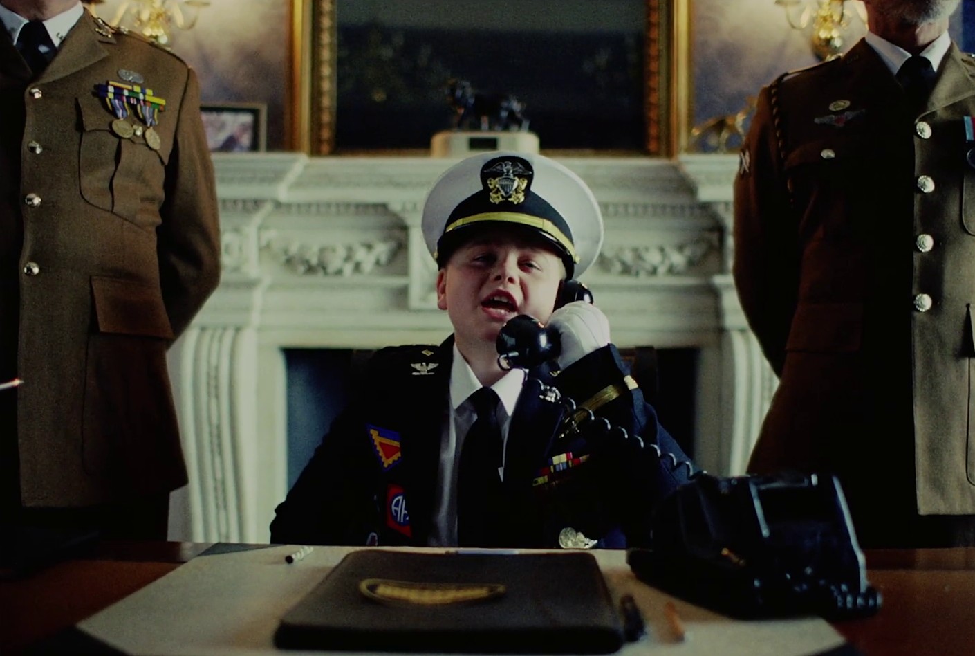 Toy (2018) —  shot,  lighting