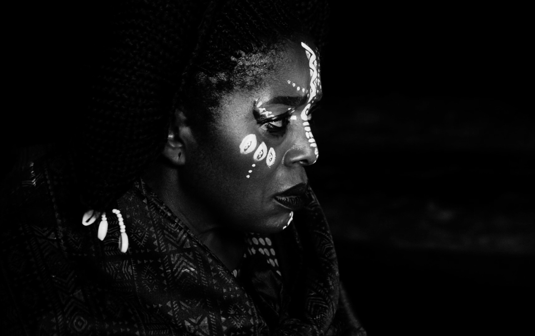 Mami Wata (2024) —  shot,  lighting