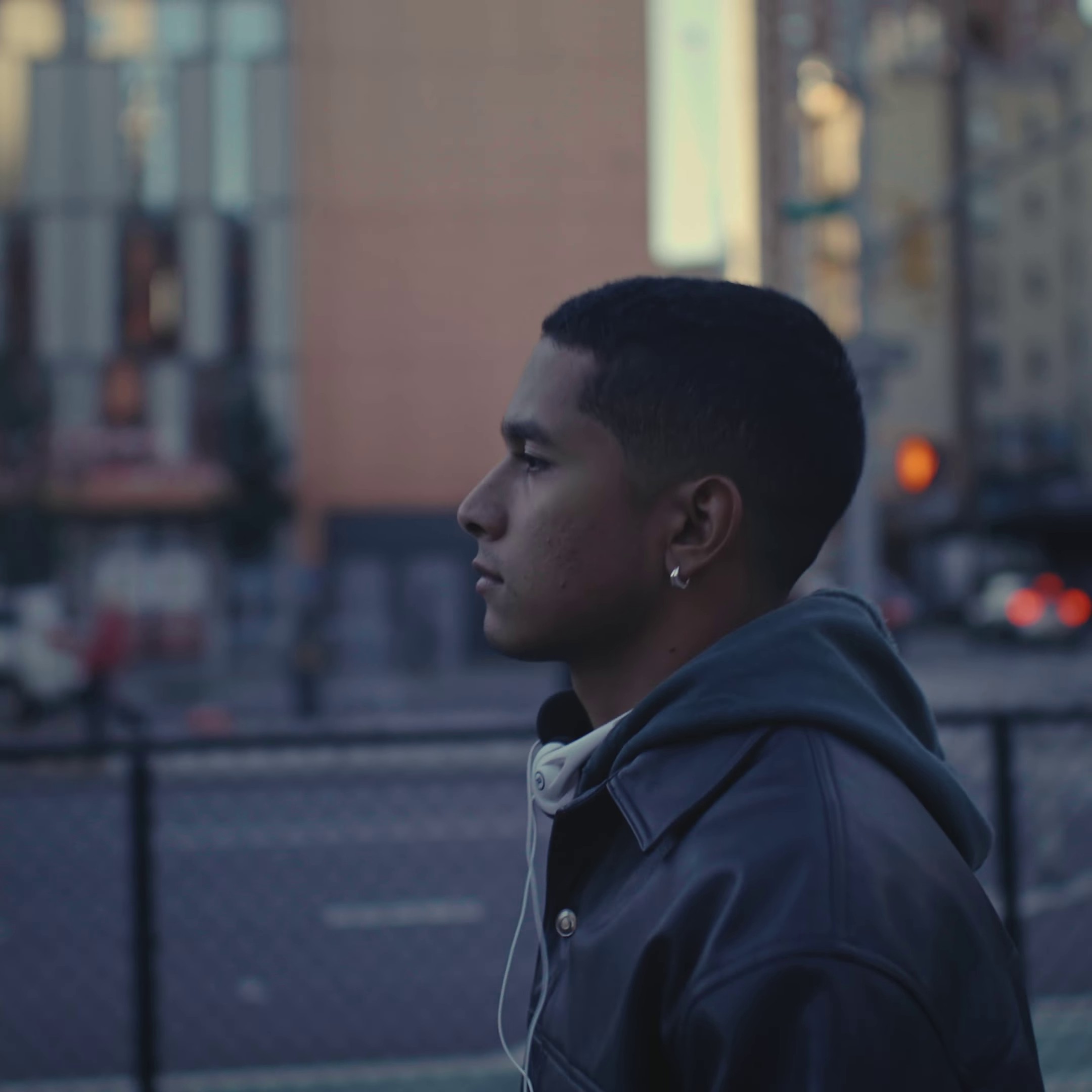 HAGAMOS EL AMOR (2024) —  shot,  lighting