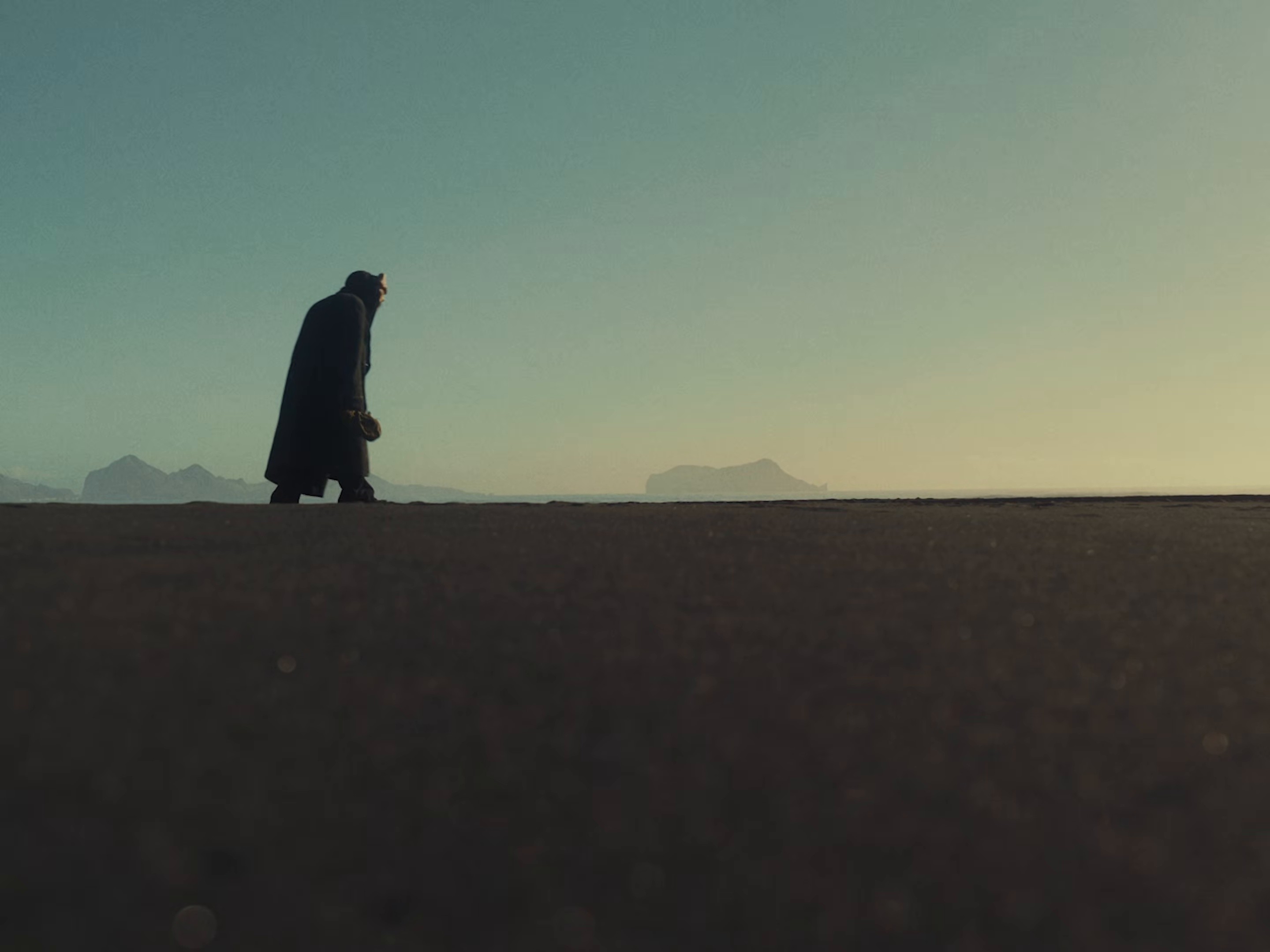 DEAD MEN TELL NO TALES (2025) —  shot,  lighting