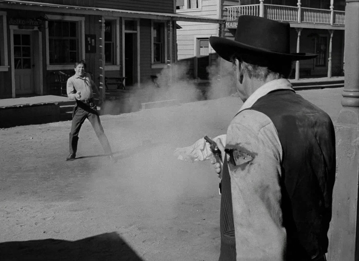 High Noon (1952) —  shot,  lighting