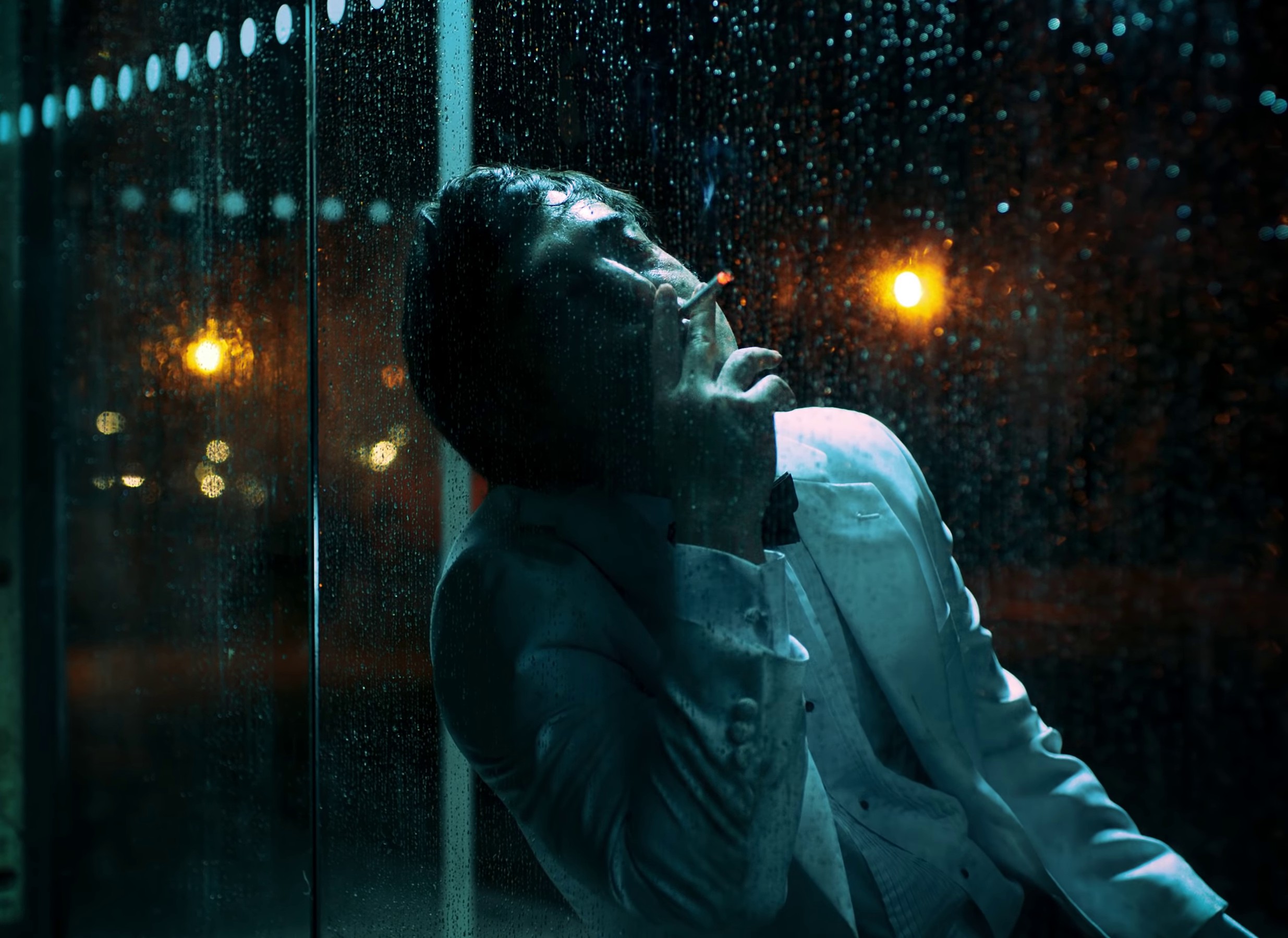 SLOW DANCING IN THE DARK (2018) —  shot,  lighting