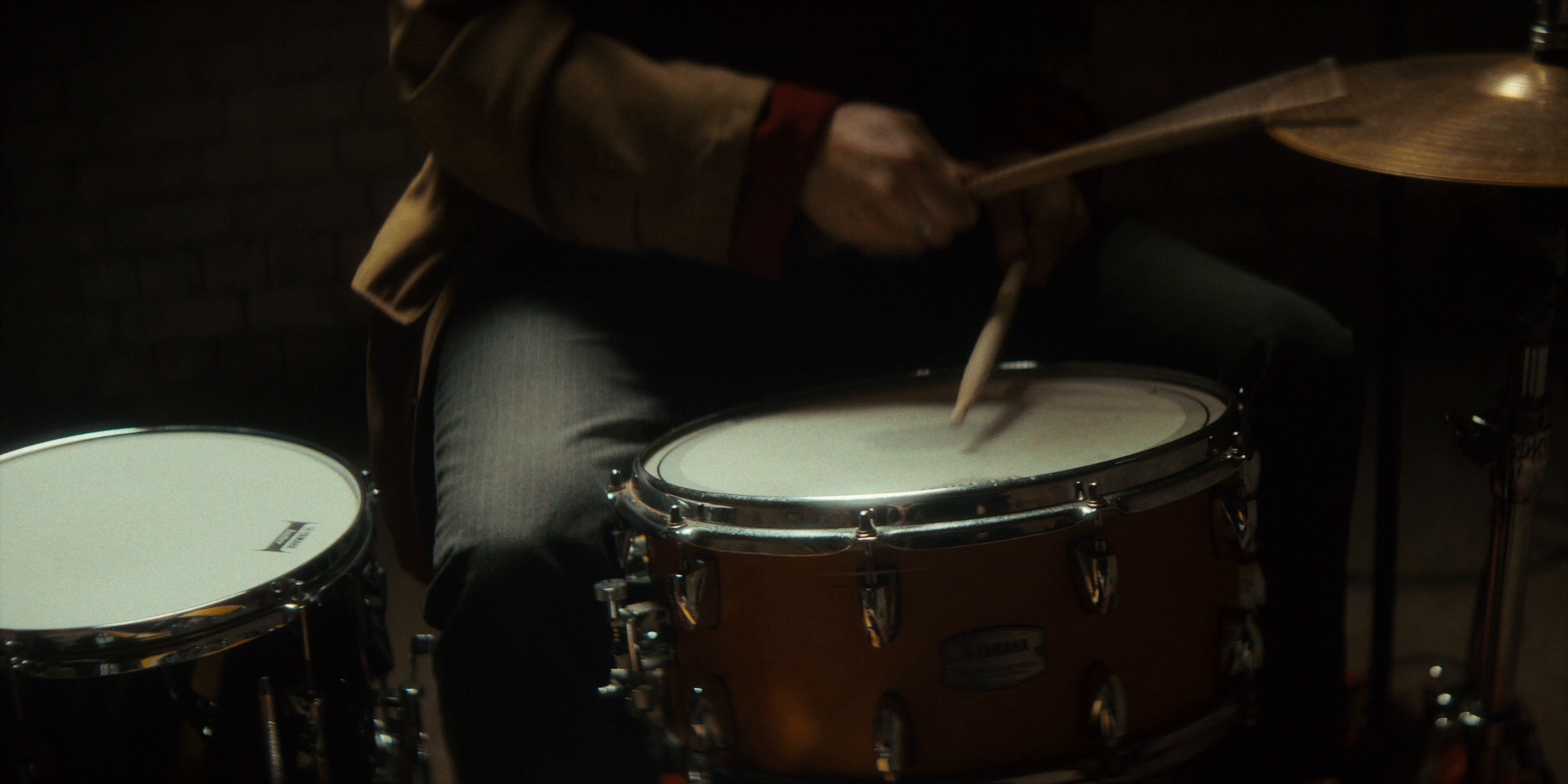 I raise you (2022) —  shot,  lighting