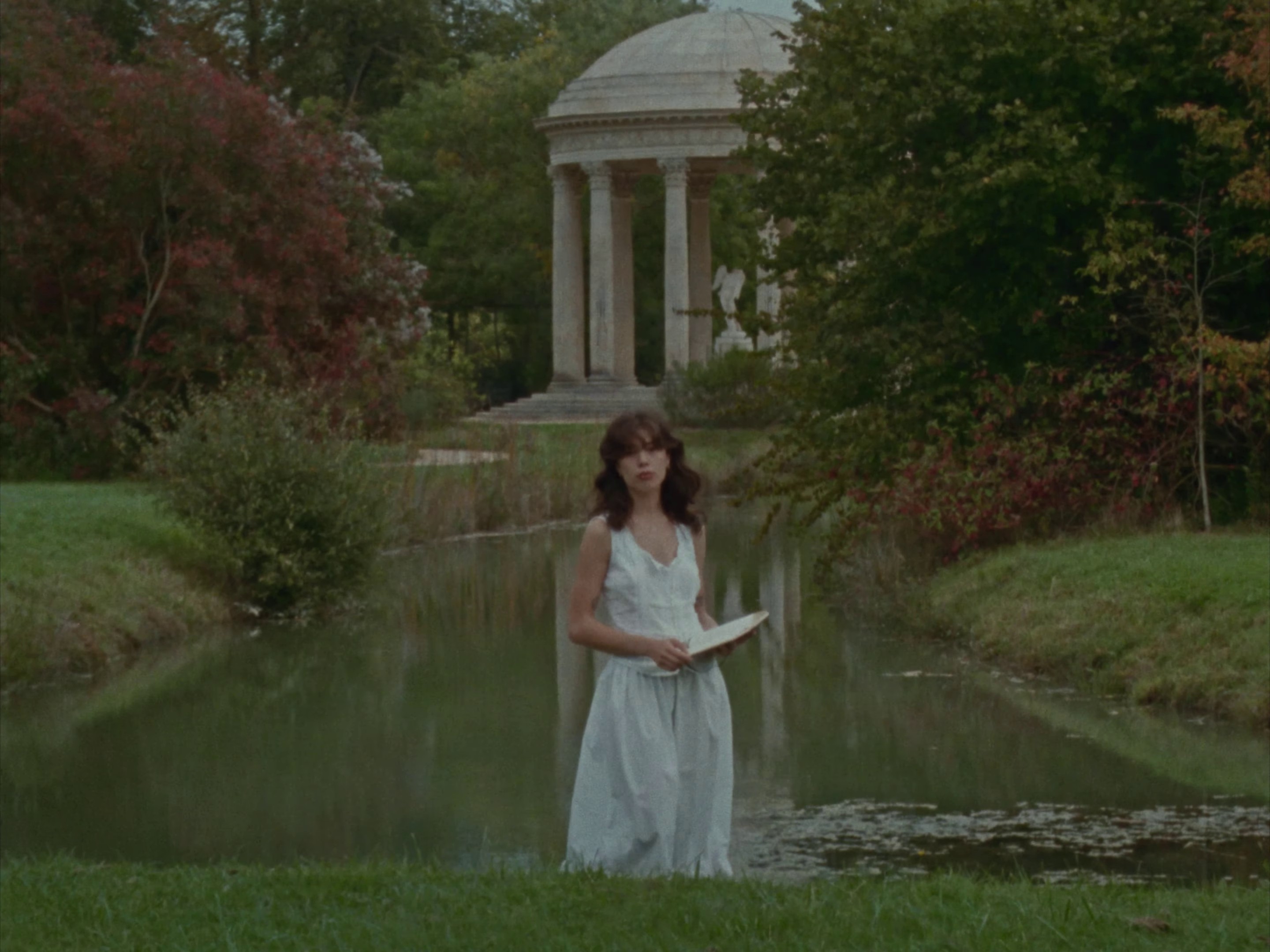 Emmanuelle (2024) —  shot,  lighting