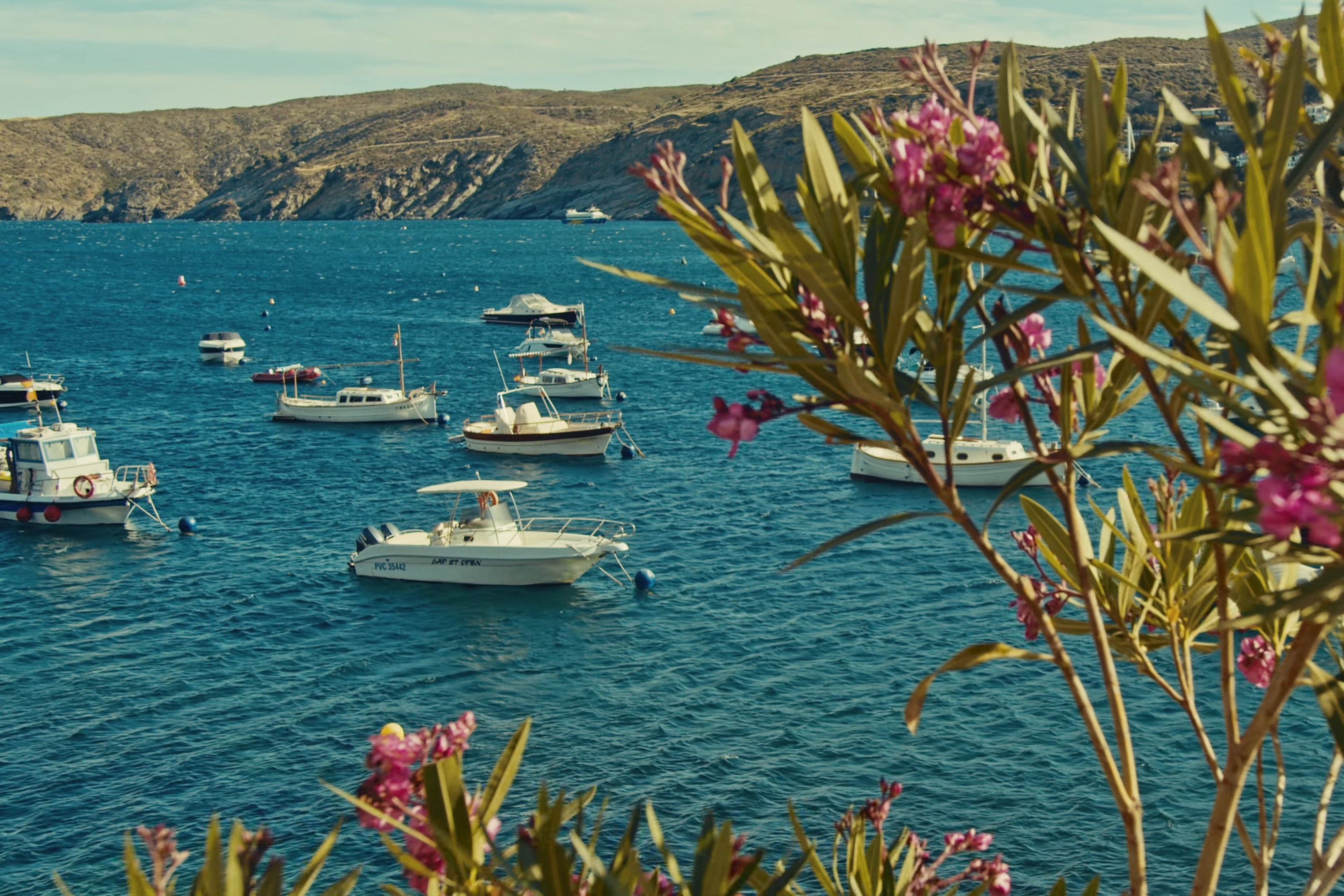 Cadaqués (2024) —  shot,  lighting