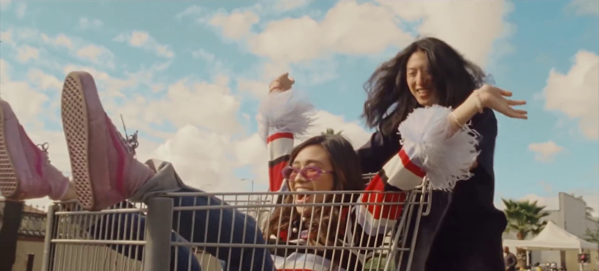 Vintage  (2018) —  shot,  lighting