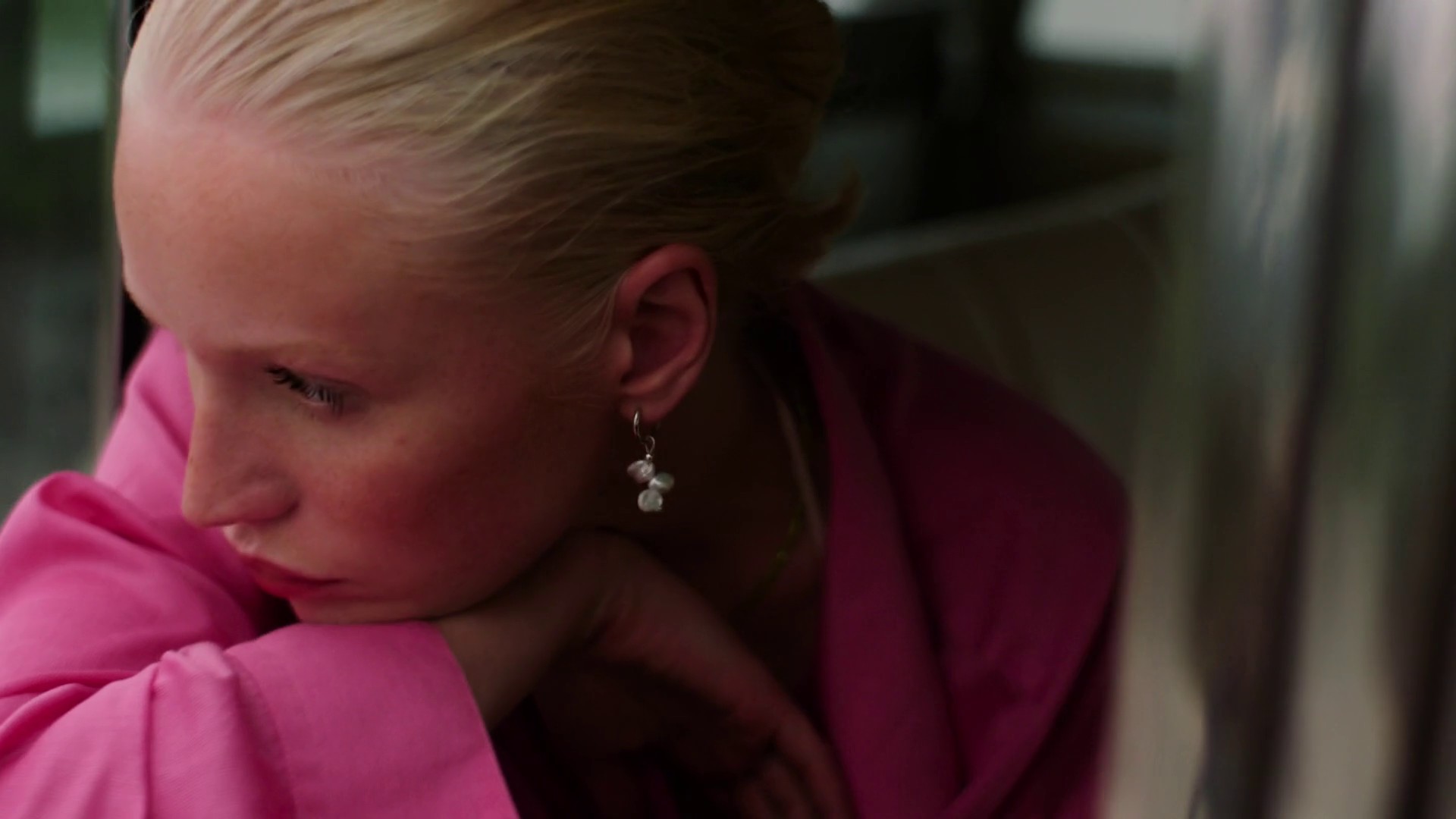 Glossier - Cloud Paint Bronzer - 2024 | Laura Jane Coulson (2024) —  shot,  lighting