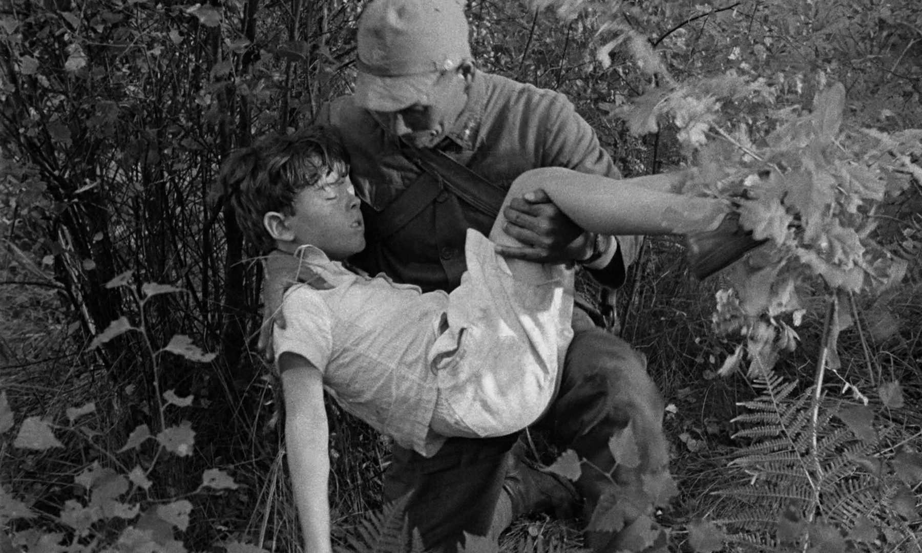 A Town Like Alice (1956) —  shot,  lighting