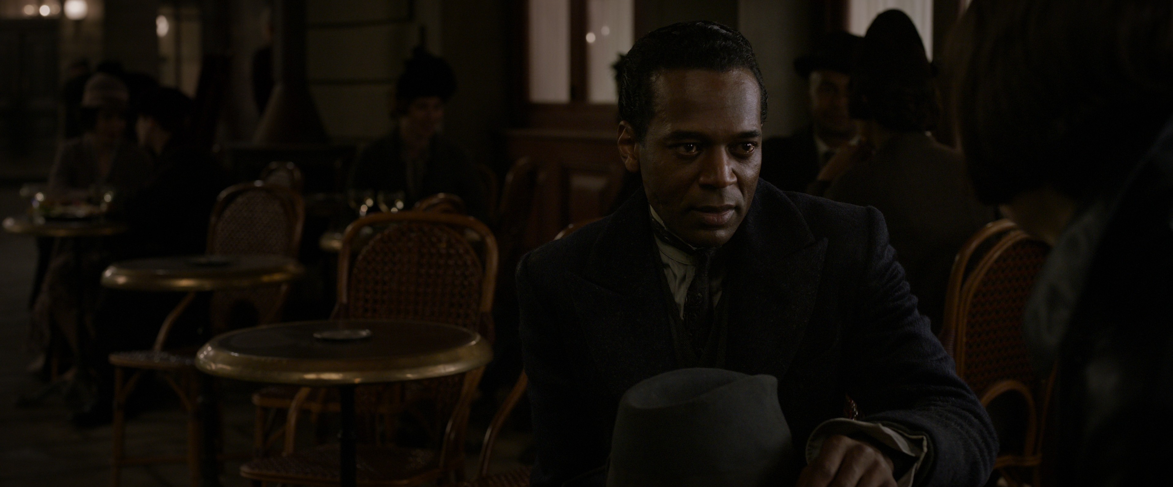 Fantastic Beasts: The Crimes of Grindelwald (2018) —  shot,  lighting