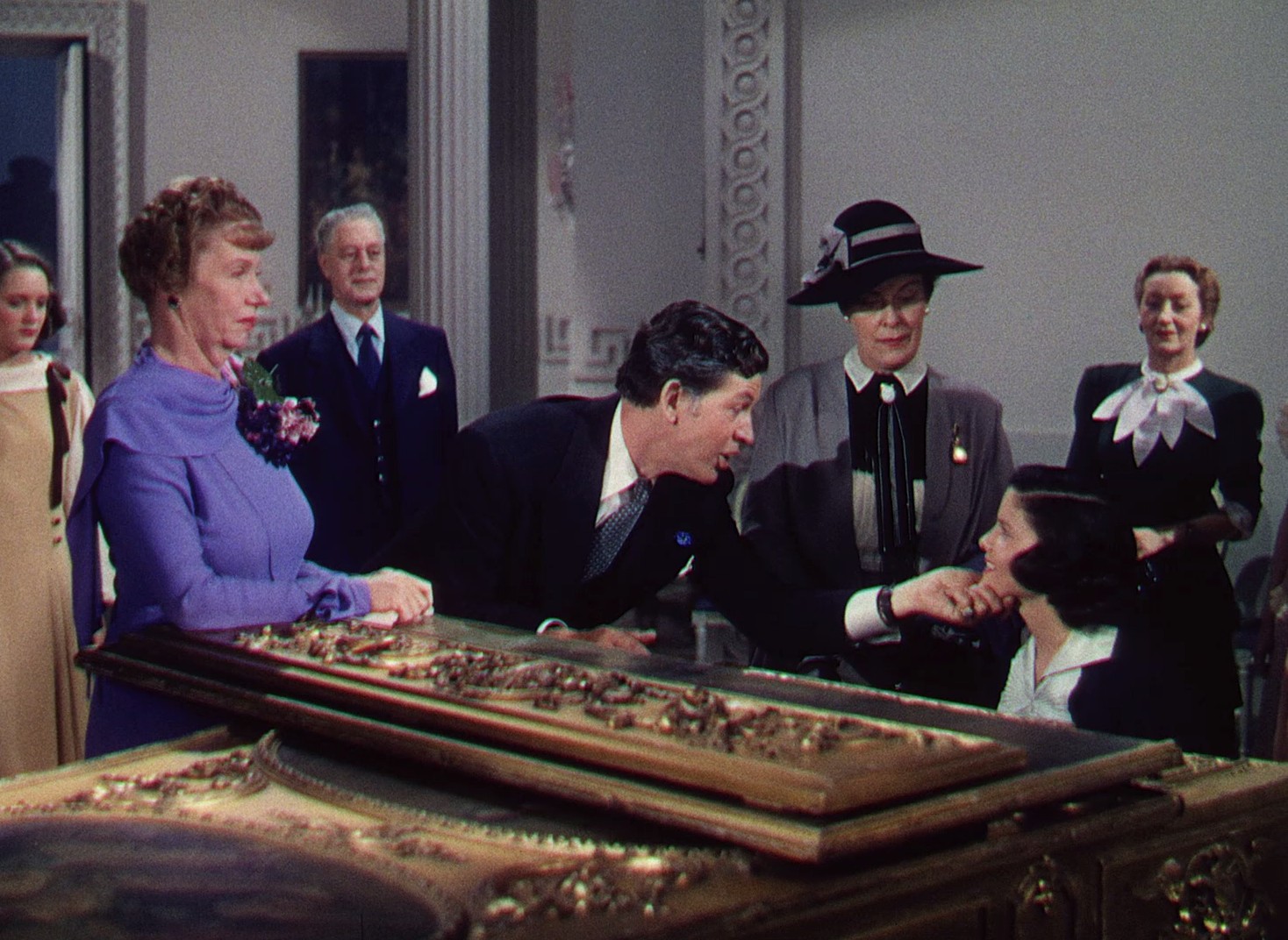 Concerto (1946) —  shot,  lighting