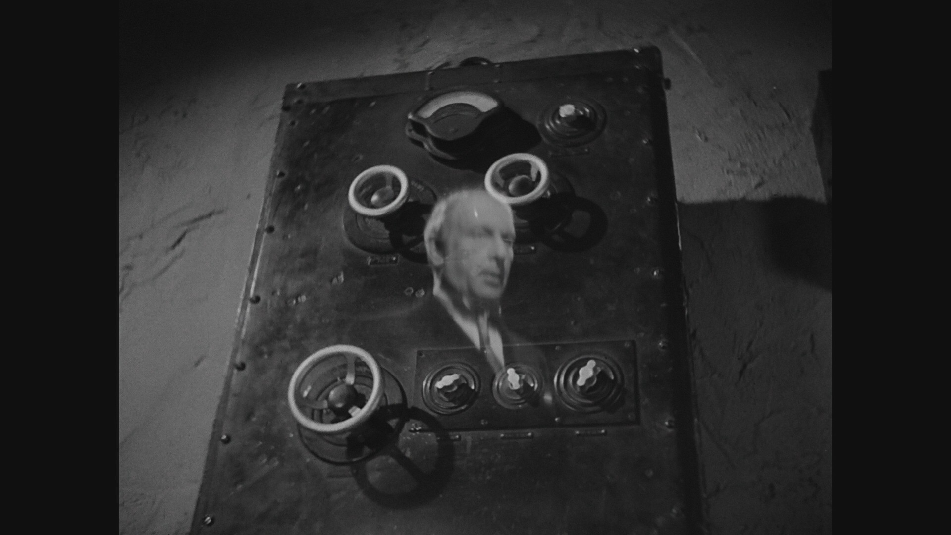 The Ghost of Frankenstein (1942) —  shot,  lighting