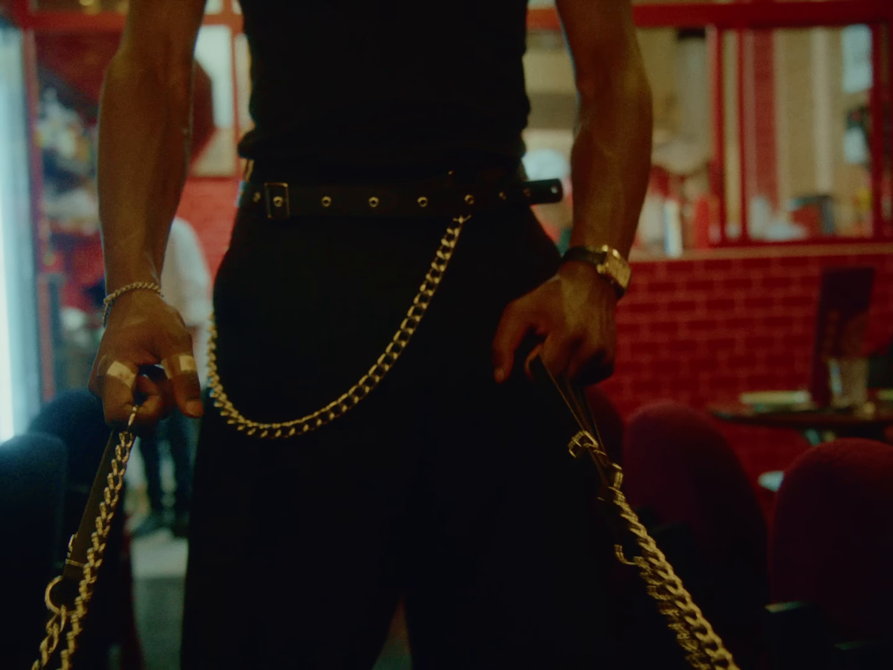 4BULLDOG (2024) —  shot,  lighting